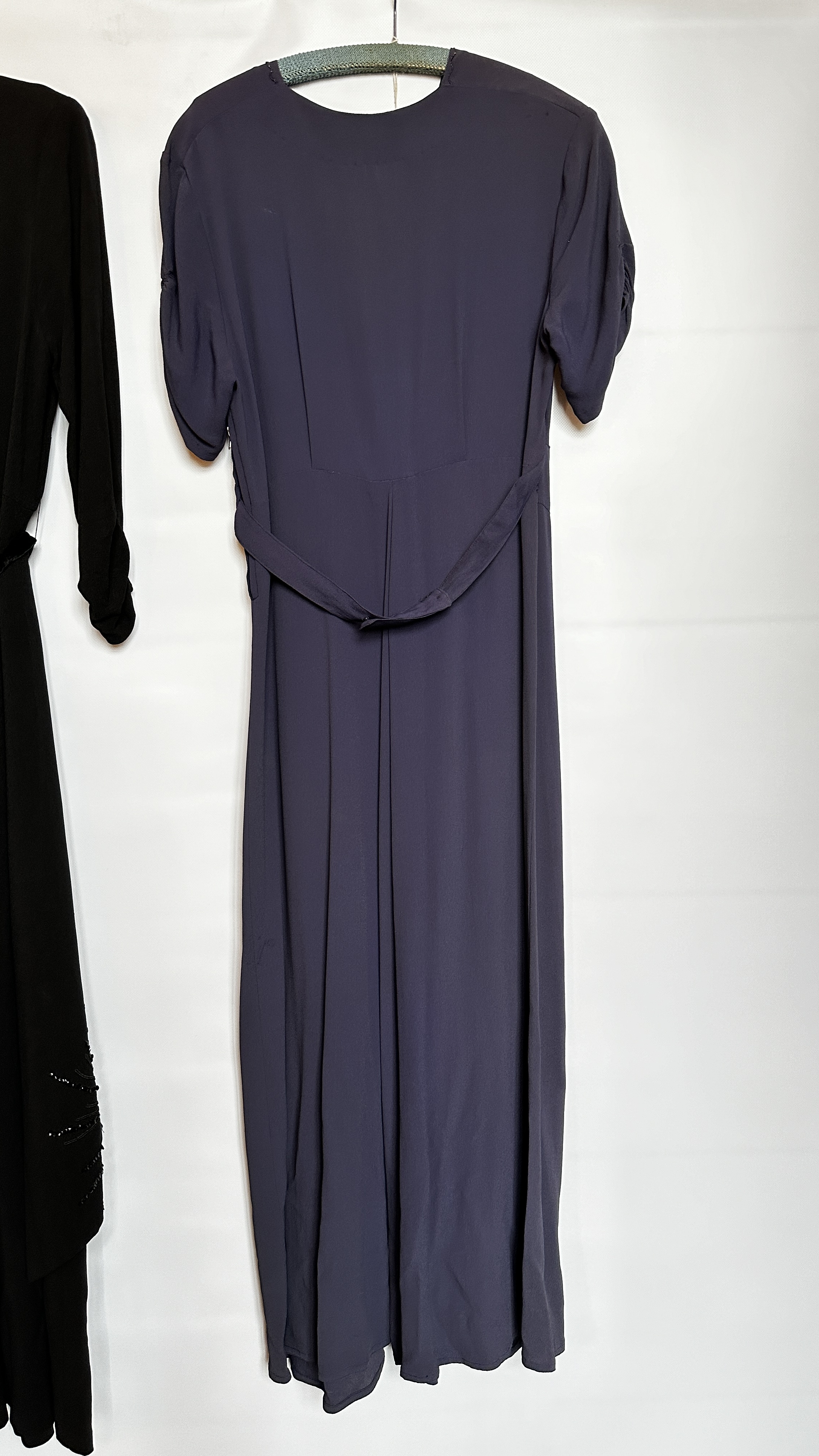 1940S NAVY CREPE EVENING DRESS, BLUE SEQUINS ON BODICE AND A 1940S BLACK CREPE EVENING DRESS, - Image 17 of 26