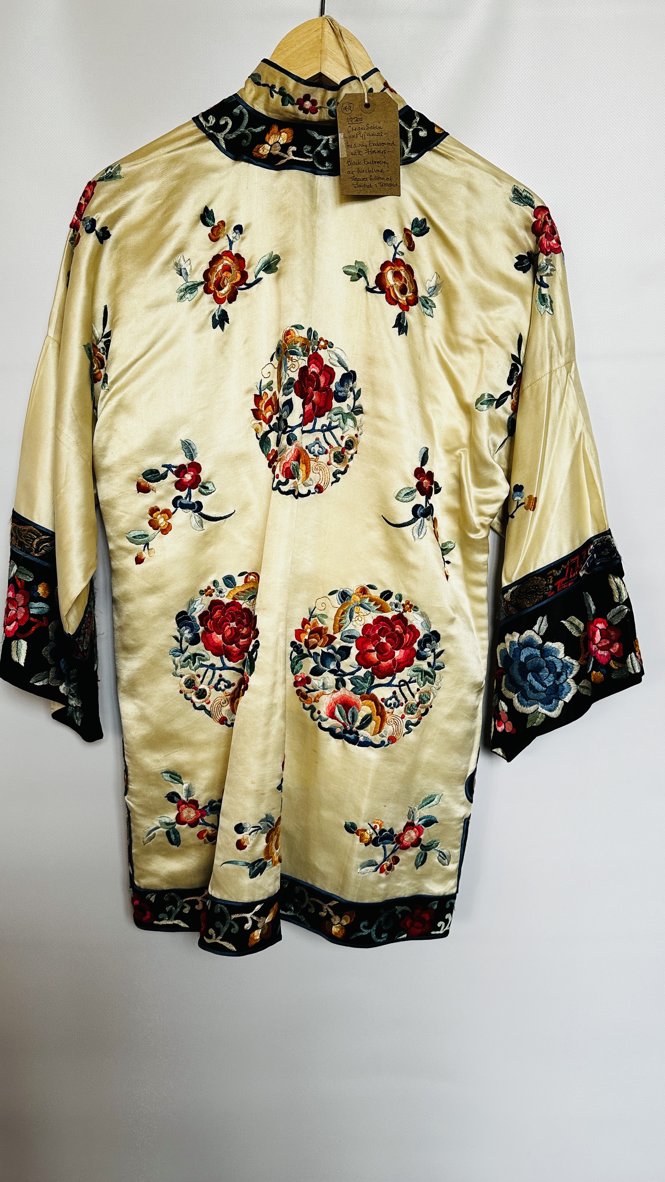 1920S CREAM SATIN CHINESE PYJAMAS, HEAVILY EMBROIDERED WITH FLOWERS, BLACK EMBROIDERED AT NECKLINE, - Image 22 of 36