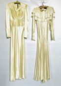 1940S CREAM SATIN GOWN, FRILLED NECKLINE, LONG SLEEVES AND A 1940S CREAM SATIN GOWN,
