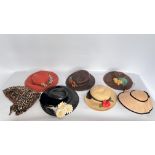 2 HAT BOXES CONTAINING 6 1940/50S HATS, 1 RED BEAU MONDE WITH FLOWERS, 2 BROWN STRAW,