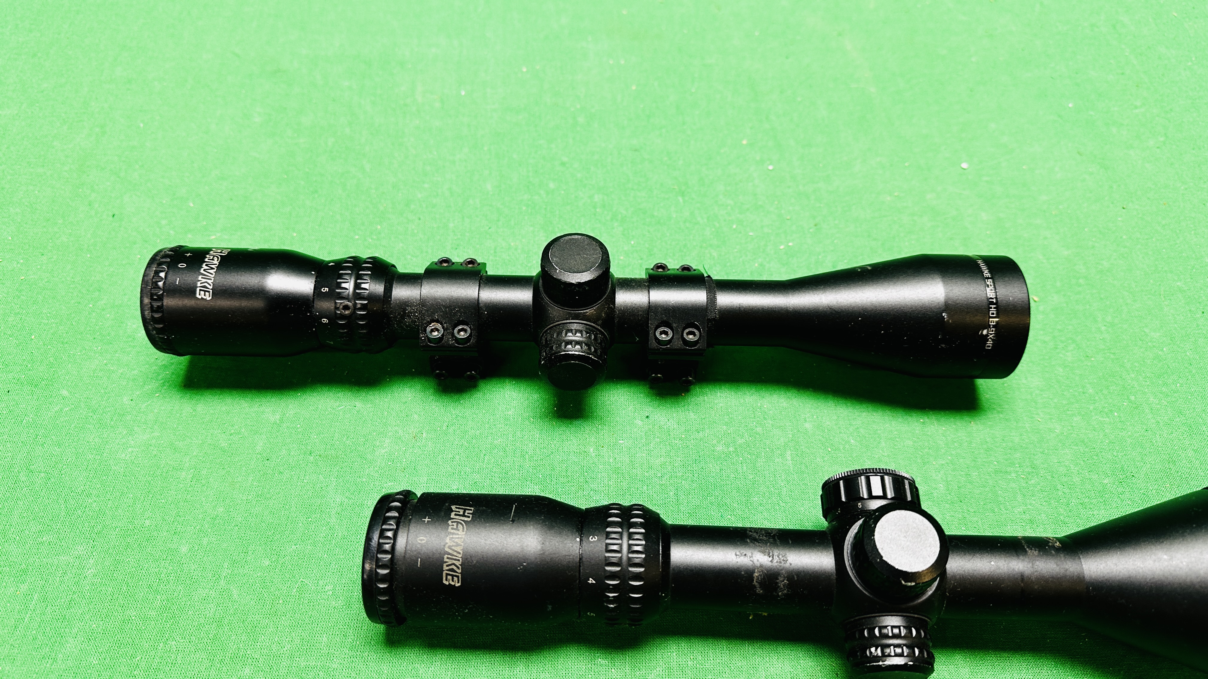 TWO HAWKE RIFLE SCOPES TO INCLUDE SPORT HD 3-9X40 WITH MOUNTS AND SPORT HD 3-9X50 AO MILL DOT IR. - Image 6 of 8