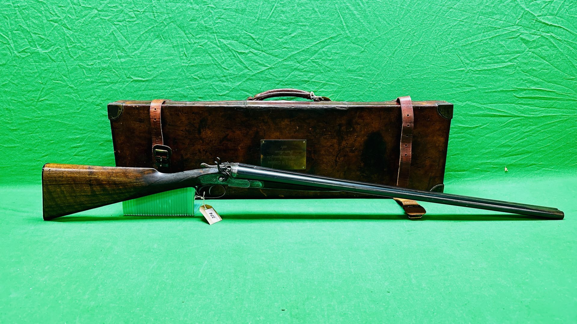 G E LEWIS 12 BORE SIDE BY SIDE HAMMER ACTION SHOTGUN, SIDELOCK, ENGRAVED SIDE PLATE, BARREL LENGTH .