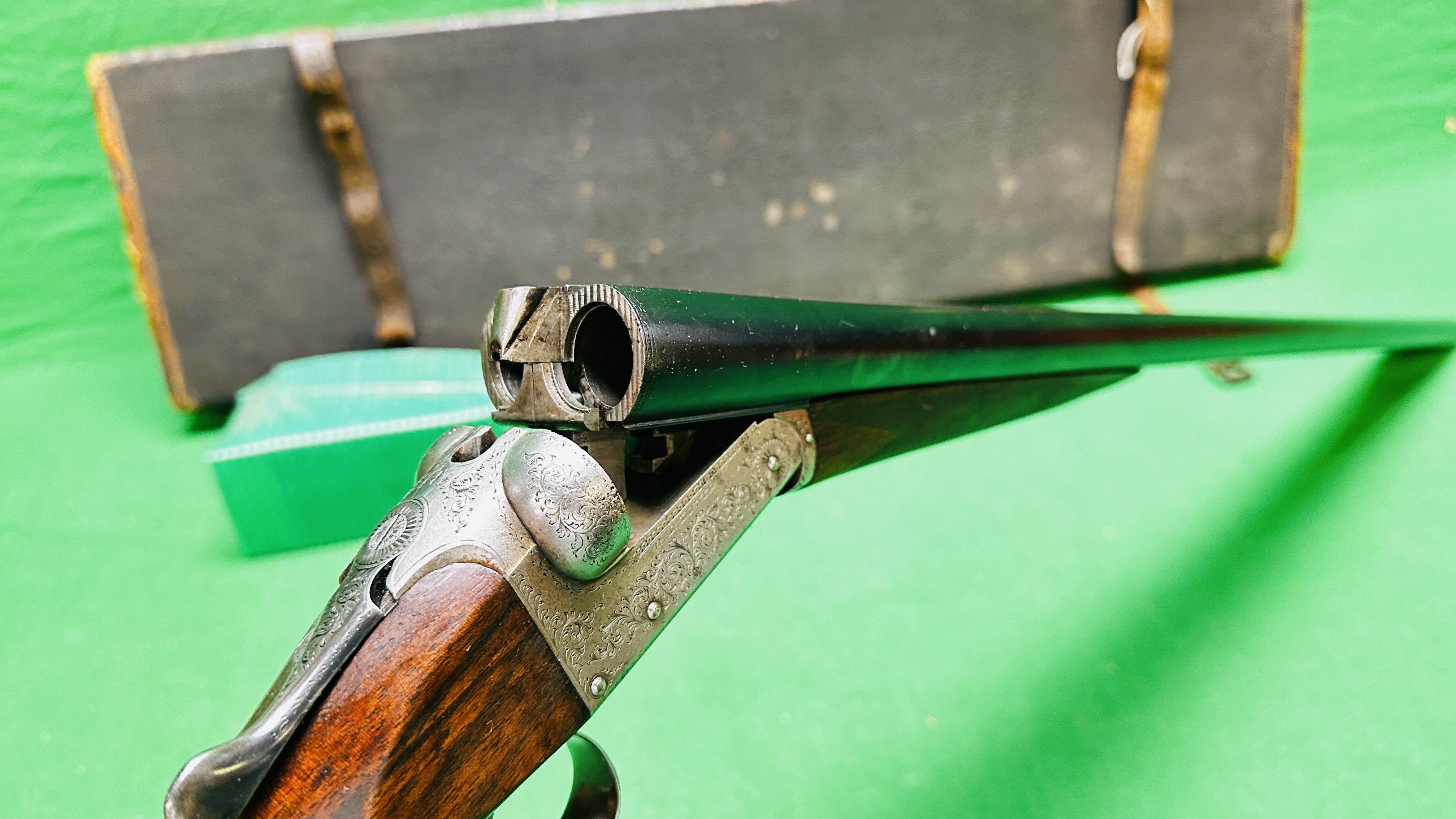 G E LEWIS 12 BORE SIDE BY SIDE SHOTGUN #11760, BOX LOCK EJECTOR, BARREL LENGTH 30", - Bild 25 aus 30