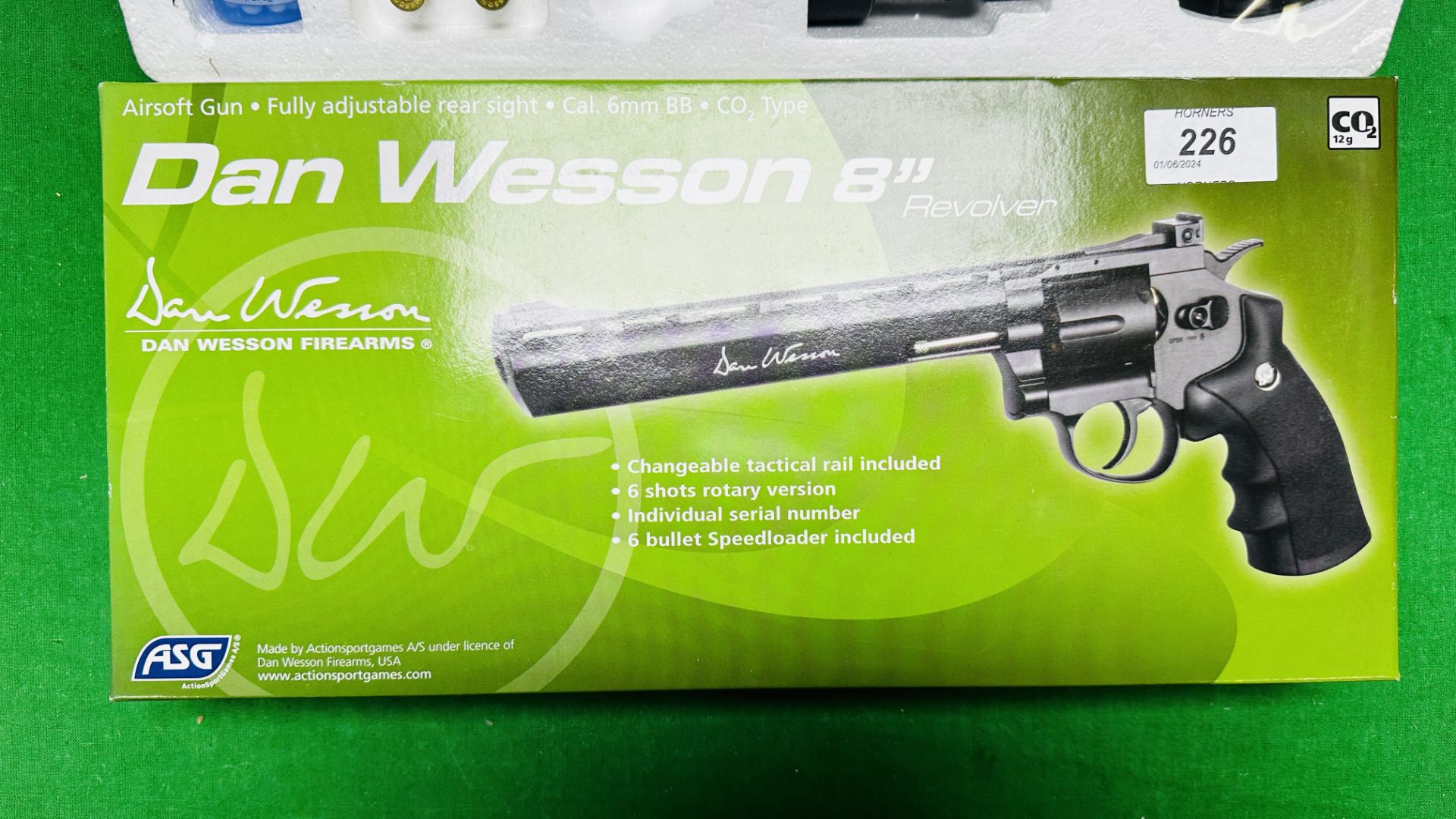 ASG DAN WESSON 8" Co2 6MM BB AIR GUN 6 SHOT REVOLVER - (ALL GUNS TO BE INSPECTED AND SERVICED BY - Image 2 of 7