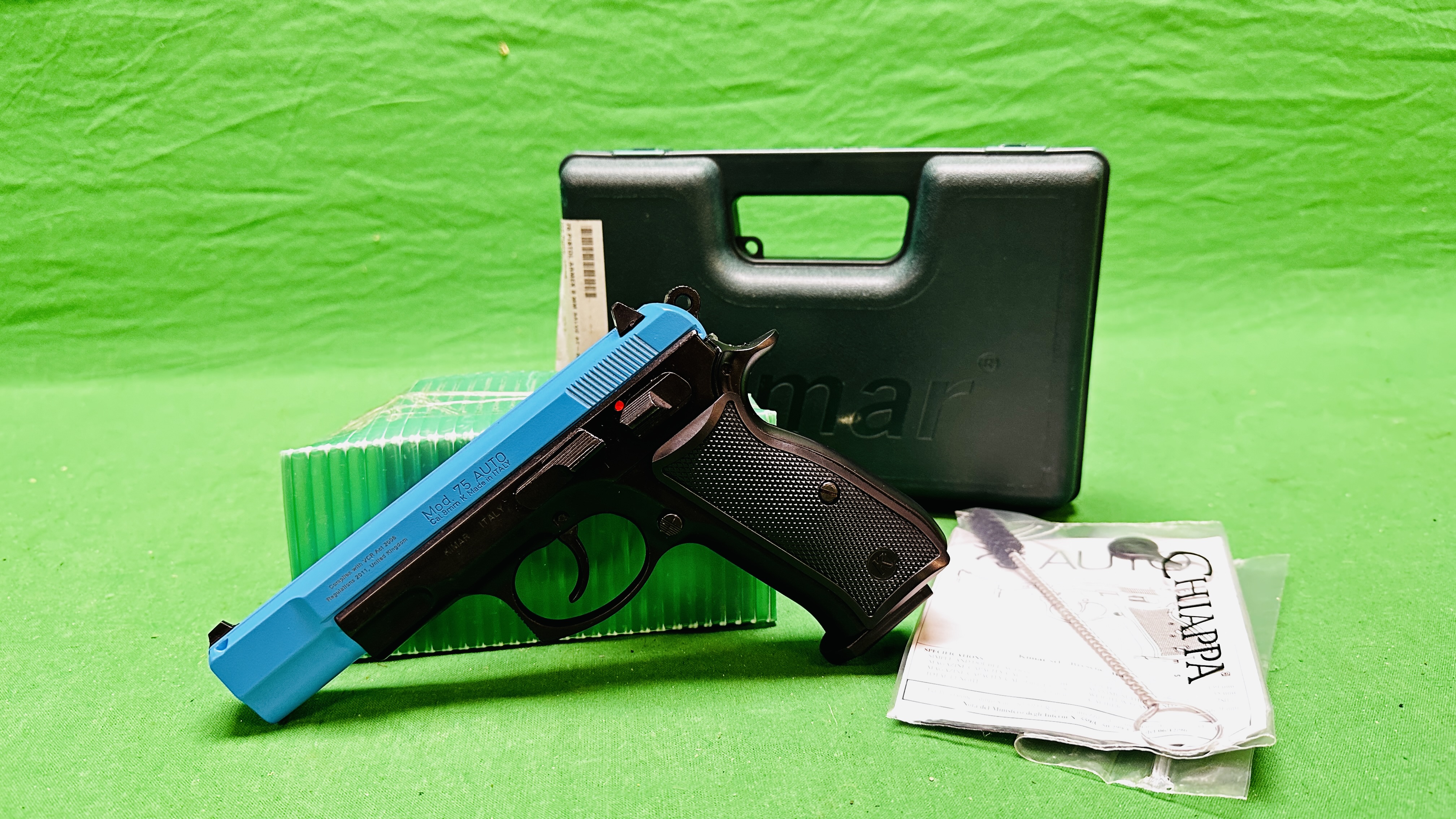 A BOXED CHIPPA 75 ARMEX 8MM BLANK FIRE PISTOL COMPLETE WITH INSTRUCTIONS AND CLEANING ROD - (ALL