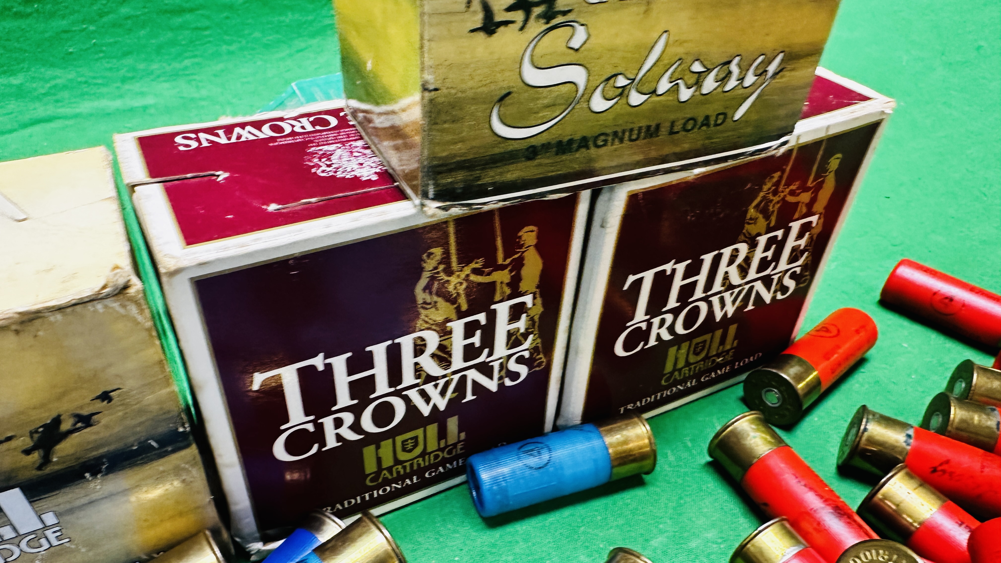 161 ASSORTED 12 GAUGE CARTRIDGES TO INCLUDE THREE CROWNS 32GM, HULL SOLWAY 42GM, - Bild 7 aus 7