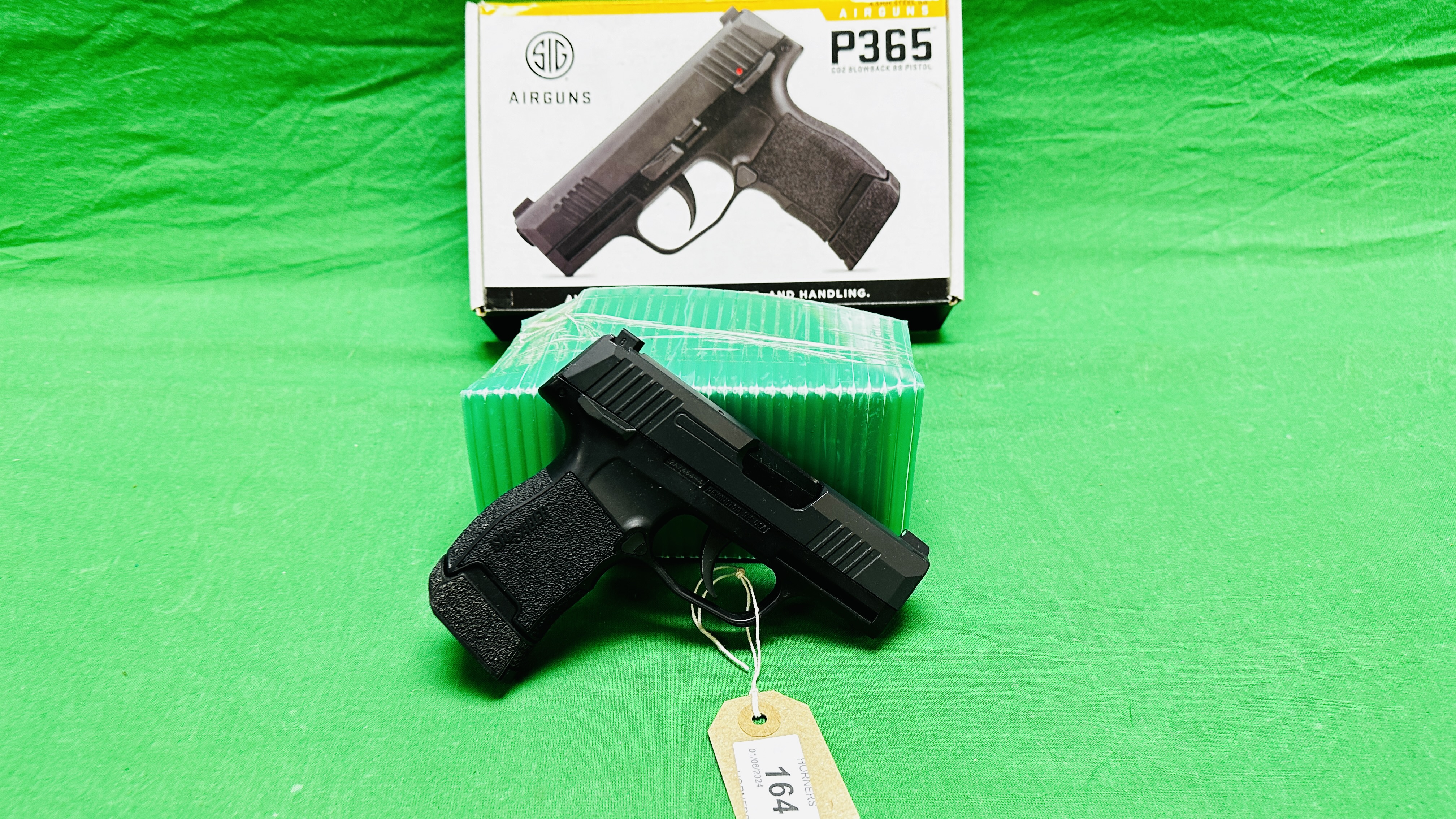 SIG SAUER P365 Co2 BB AIR PISTOL (BOXED) - (ALL GUNS TO BE INSPECTED AND SERVICED BY QUALIFIED