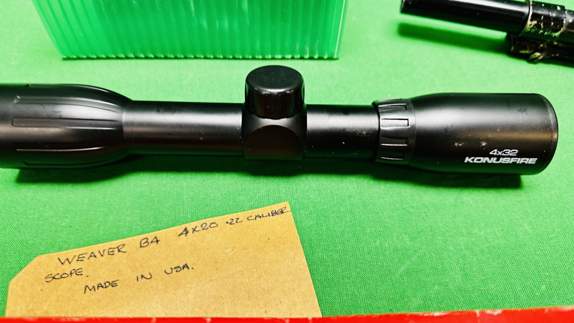 6 X VARIOUS RIFLE SCOPES TO INCLUDE BOXED WEAVER B4 4X20 SCOPE, - Image 4 of 7