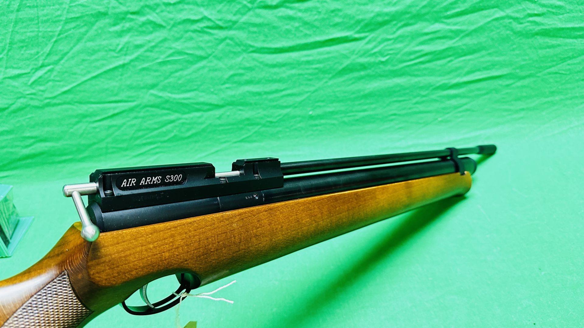 AIRARMS S300 . - Image 12 of 12