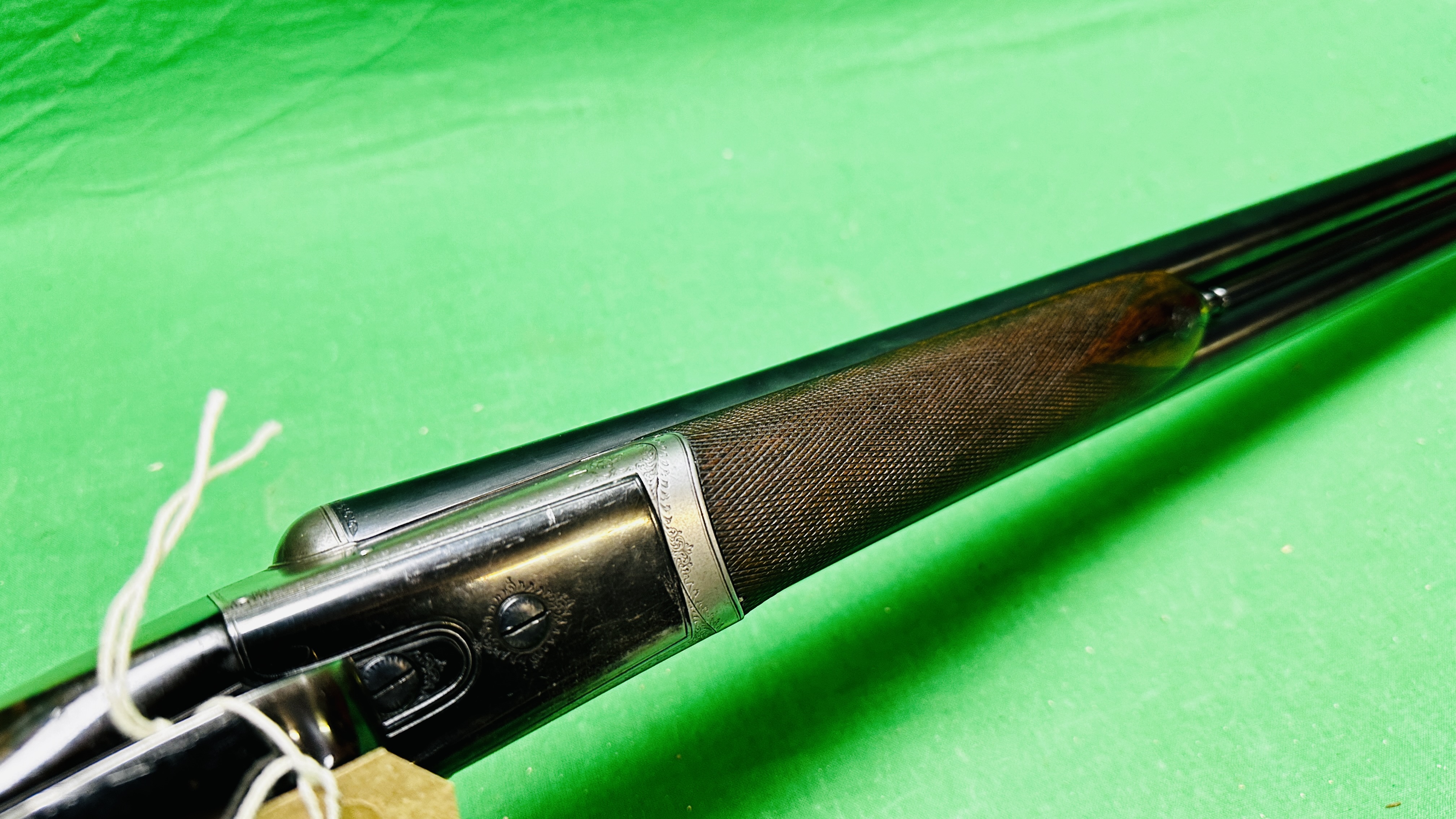 WILLIAM POWELL 12 BORE SIDE BY SIDE SHOTGUN, 28" BARRELS, - Image 15 of 18