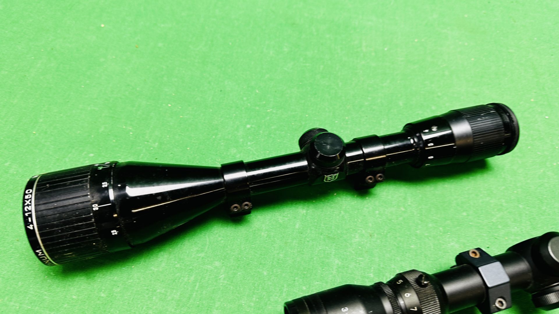 TWO RIFLE SCOPES TO INCLUDE NIKKO STIRLING PLATINUM 4-12X50 WA WITH MOUNTS AND ONE OTHER 3-9X50 - Image 5 of 8