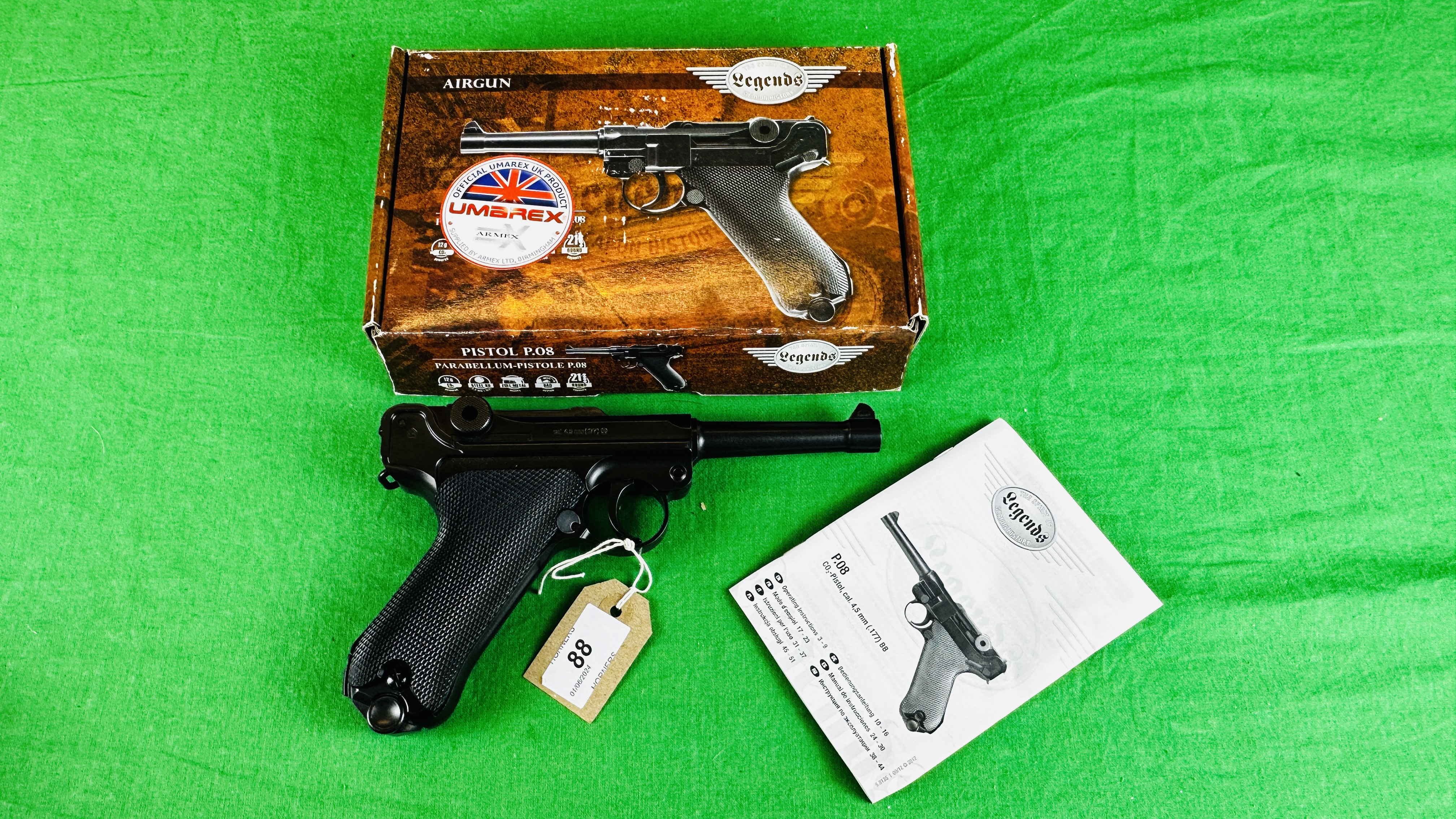 UMAREX LEGENDS Co2 .177 CALIBRE BB PISTOL MODEL P.