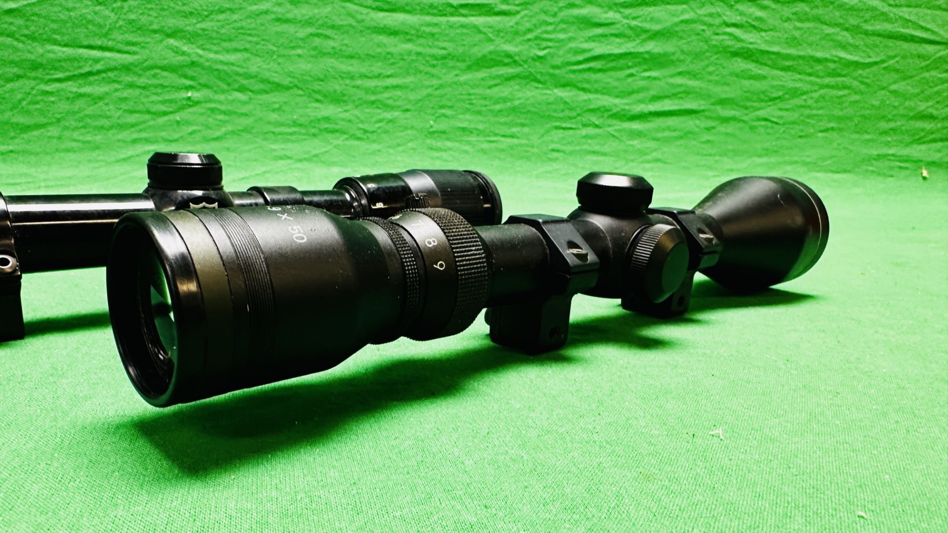 TWO RIFLE SCOPES TO INCLUDE NIKKO STIRLING PLATINUM 4-12X50 WA WITH MOUNTS AND ONE OTHER 3-9X50 - Image 3 of 8