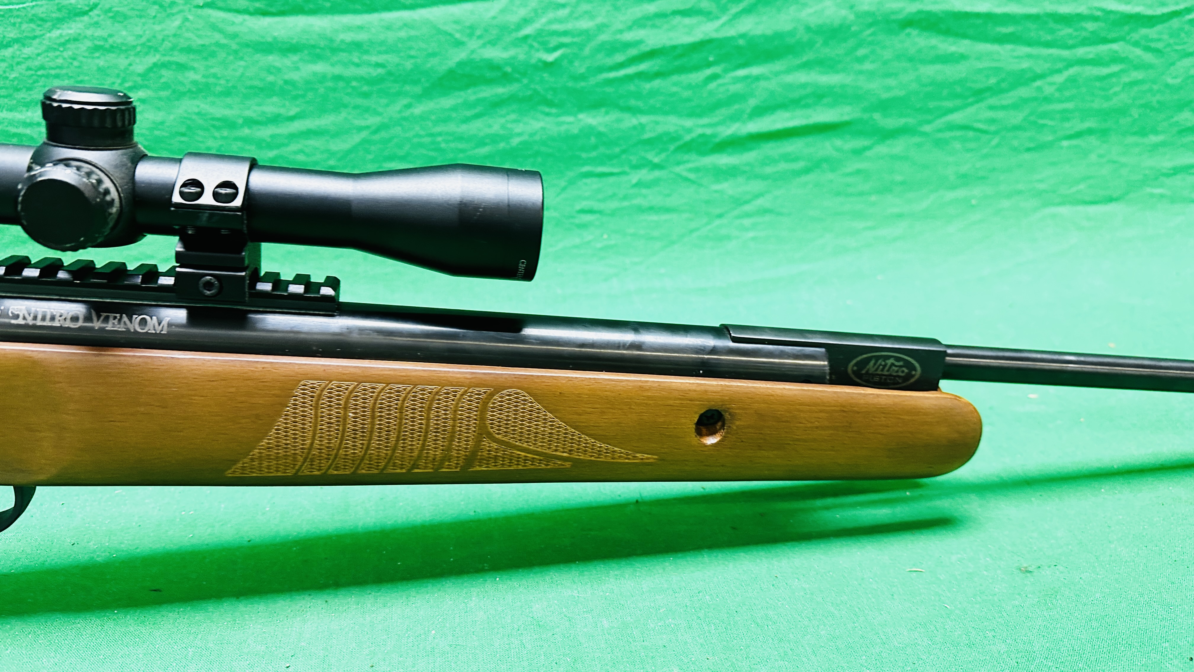 CROSMAN NITRO VENOM . - Image 5 of 14