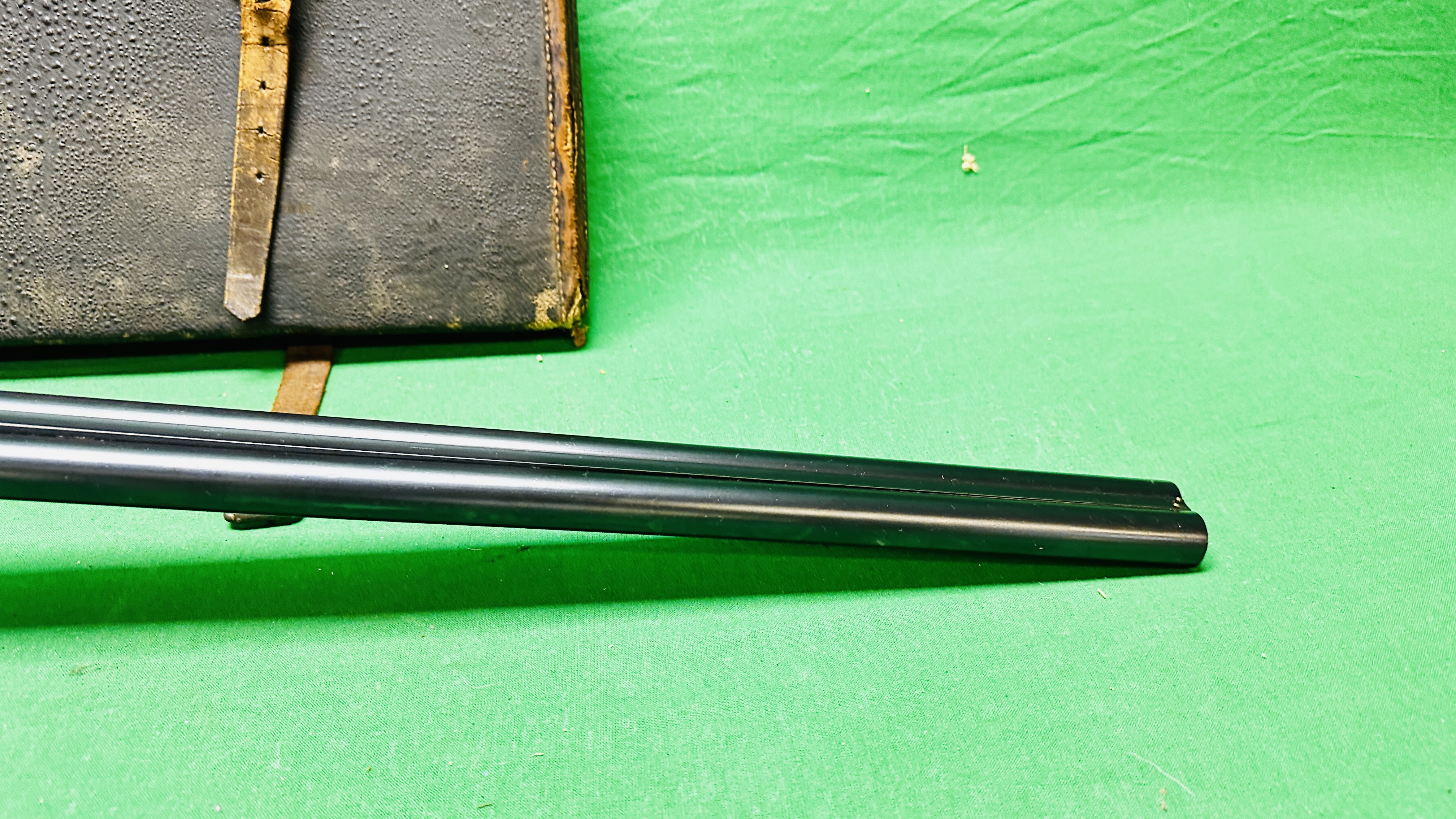 G E LEWIS 12 BORE SIDE BY SIDE SHOTGUN #11760, BOX LOCK EJECTOR, BARREL LENGTH 30", - Bild 10 aus 30