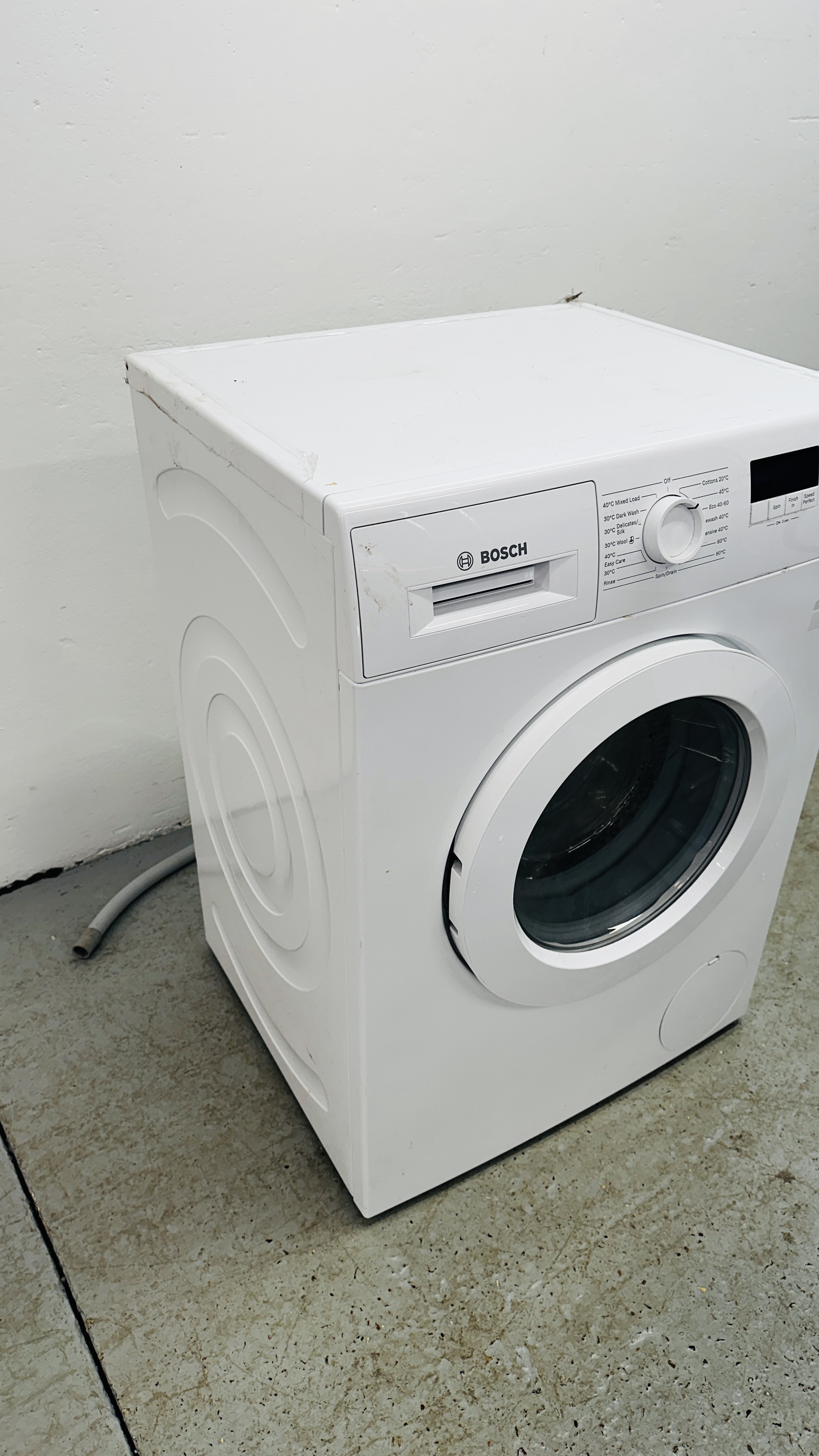 BOSCH SERIE 2 WASHING MACHINE - SOLD AS SEEN. - Image 6 of 10