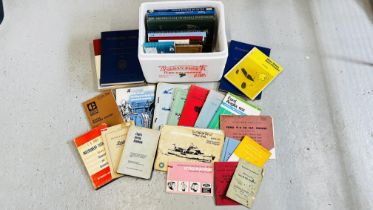 A BOX OF BOOKS AND MANUALS TO INCLUDE EXAMPLES RELATED TO MARINE ENGINES, ATLAS ETC.