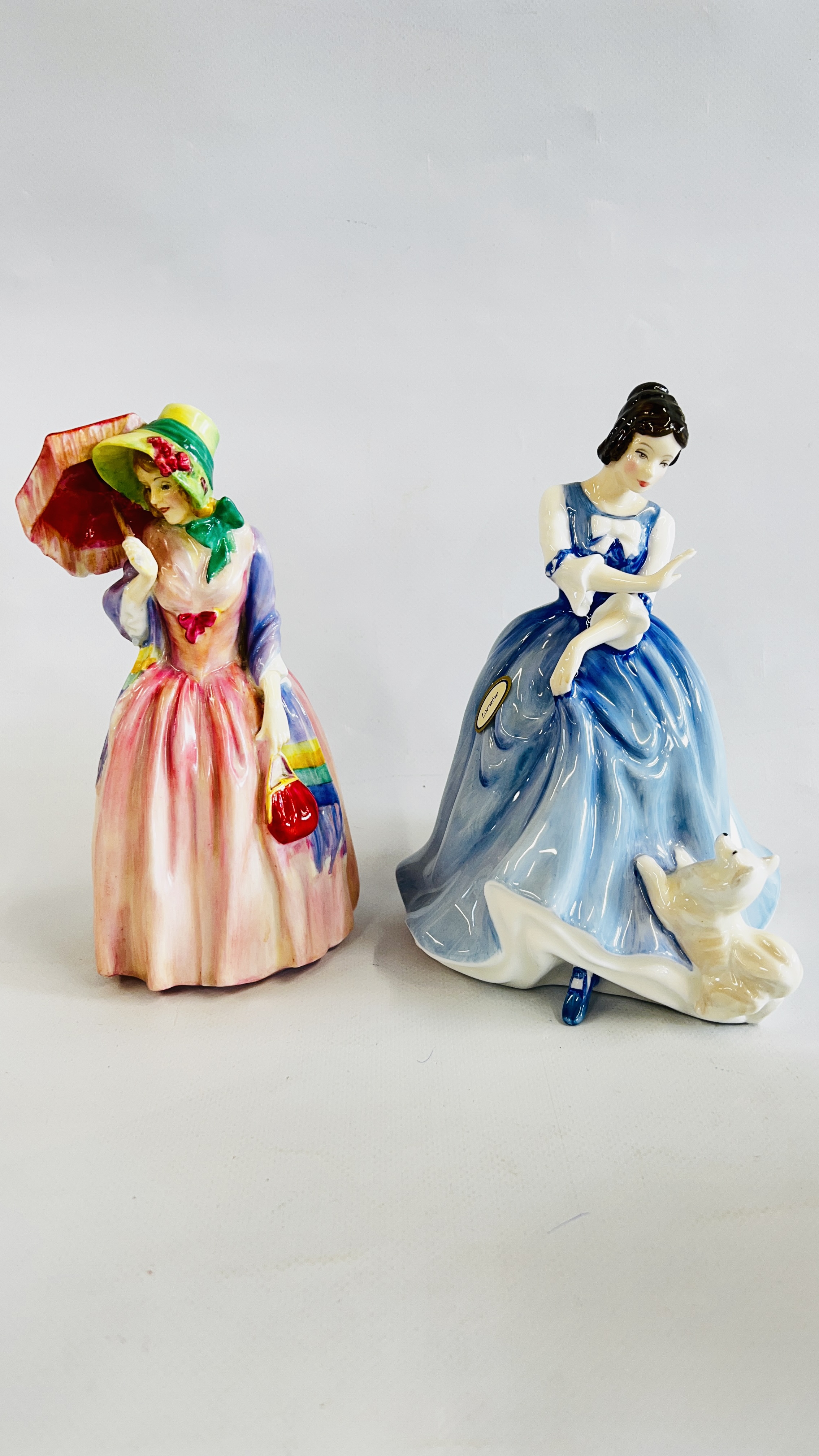 A GROUP OF SIX ROYAL DOULTON PORCELAIN COLLECTORS FIGURES TO INCLUDE "FOR YOU" HN3863, - Image 4 of 7