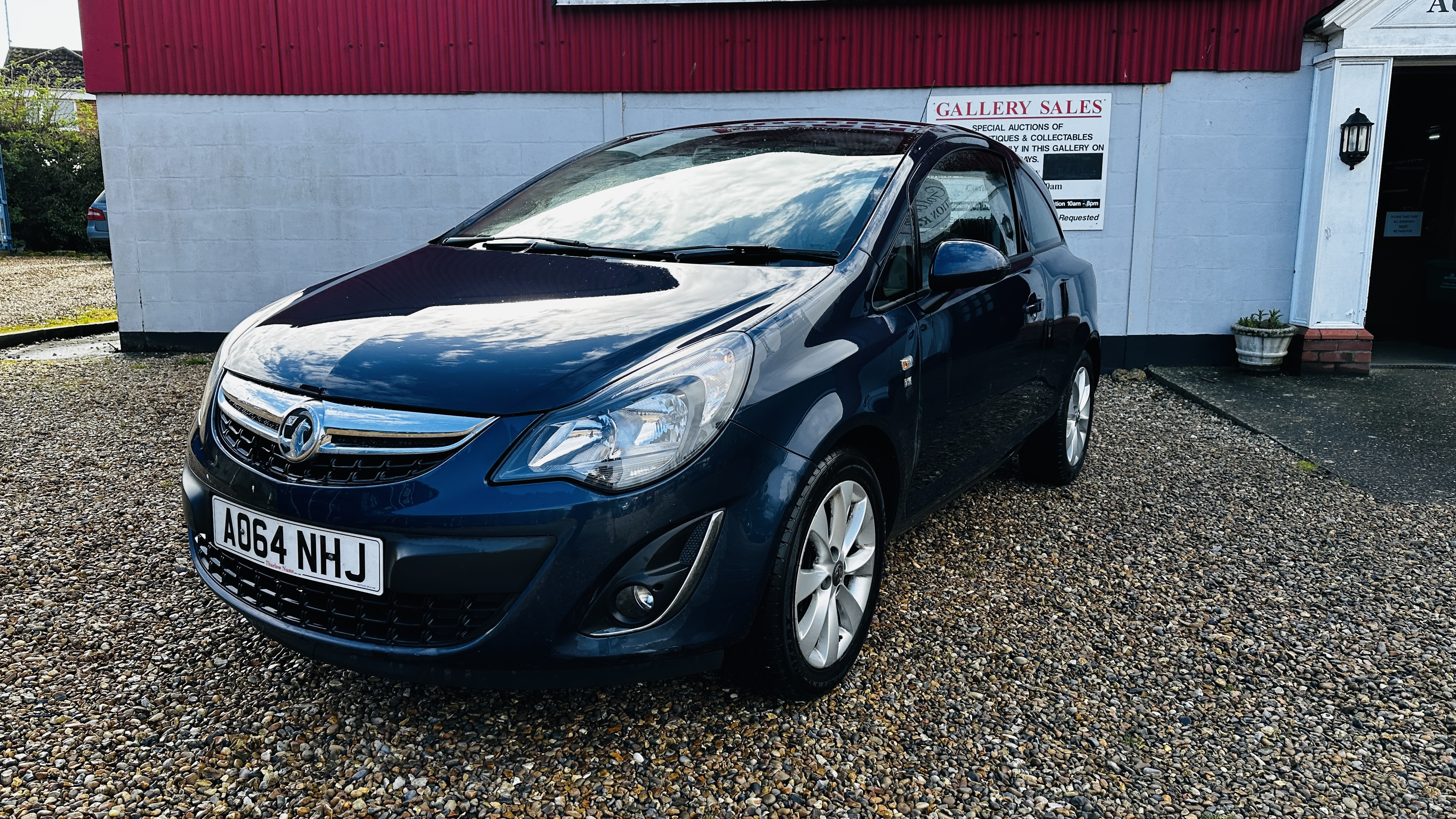 2014 VAUXHALL CORSA EXCITE AC. VRM: A064 NHJ. FIRST REGISTERED: 26/11/2014. 1229CC PETROL. - Image 2 of 19