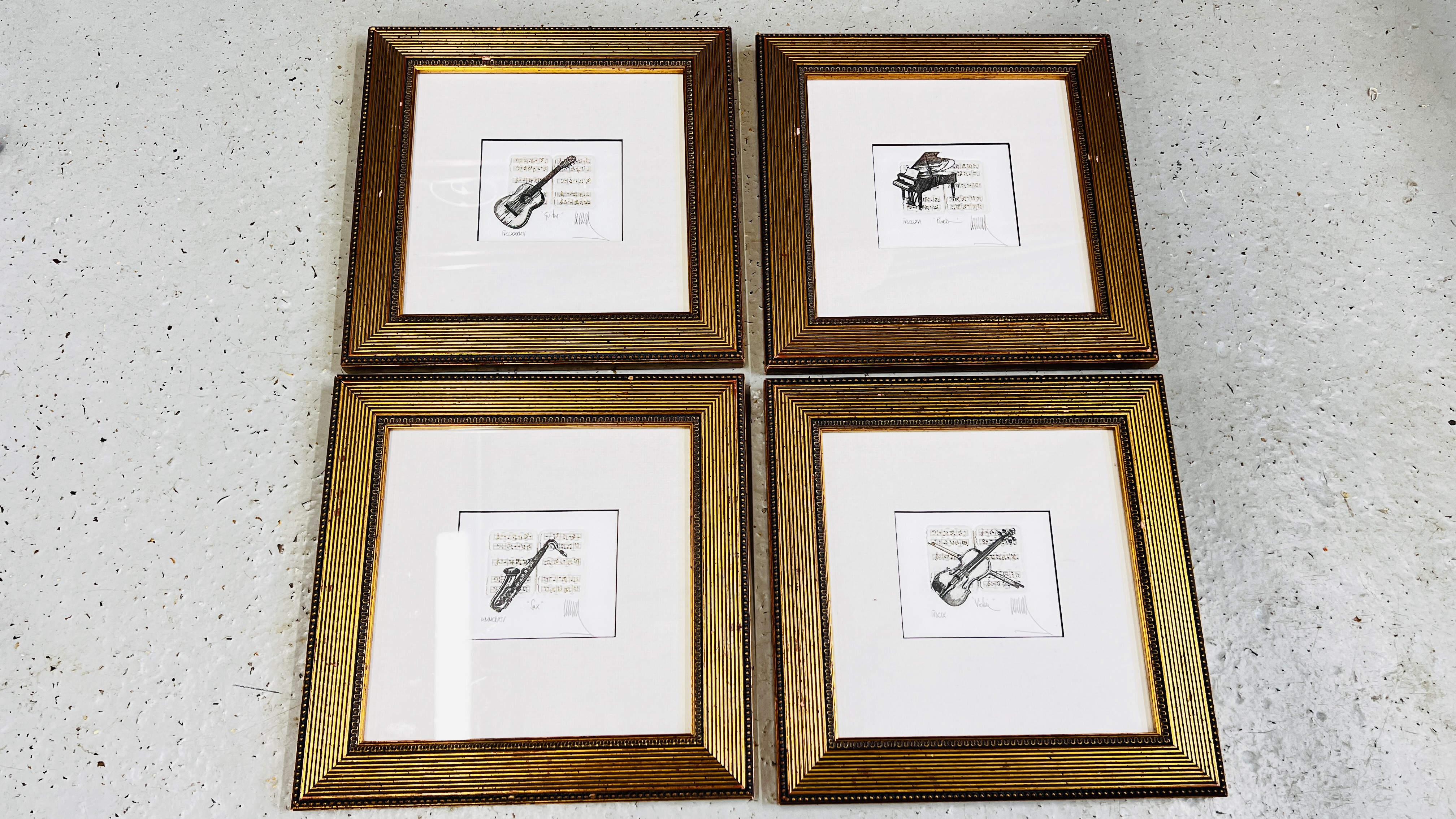 QUANTITY OF MODERN AND ANTIQUE PRINTS AND ENGRAVINGS TO INCLUDE A FRAMED SET OF 4 MUSIC RELATED - Image 5 of 6
