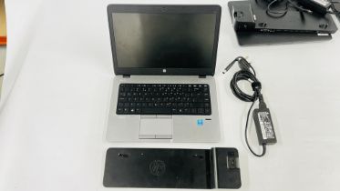 HP ELITEBOOK 840 LAPTOP CORE i5 COMPLETE WITH CHARGER & HP ULTRASLIM DOCKING STATION - NO OPERATING