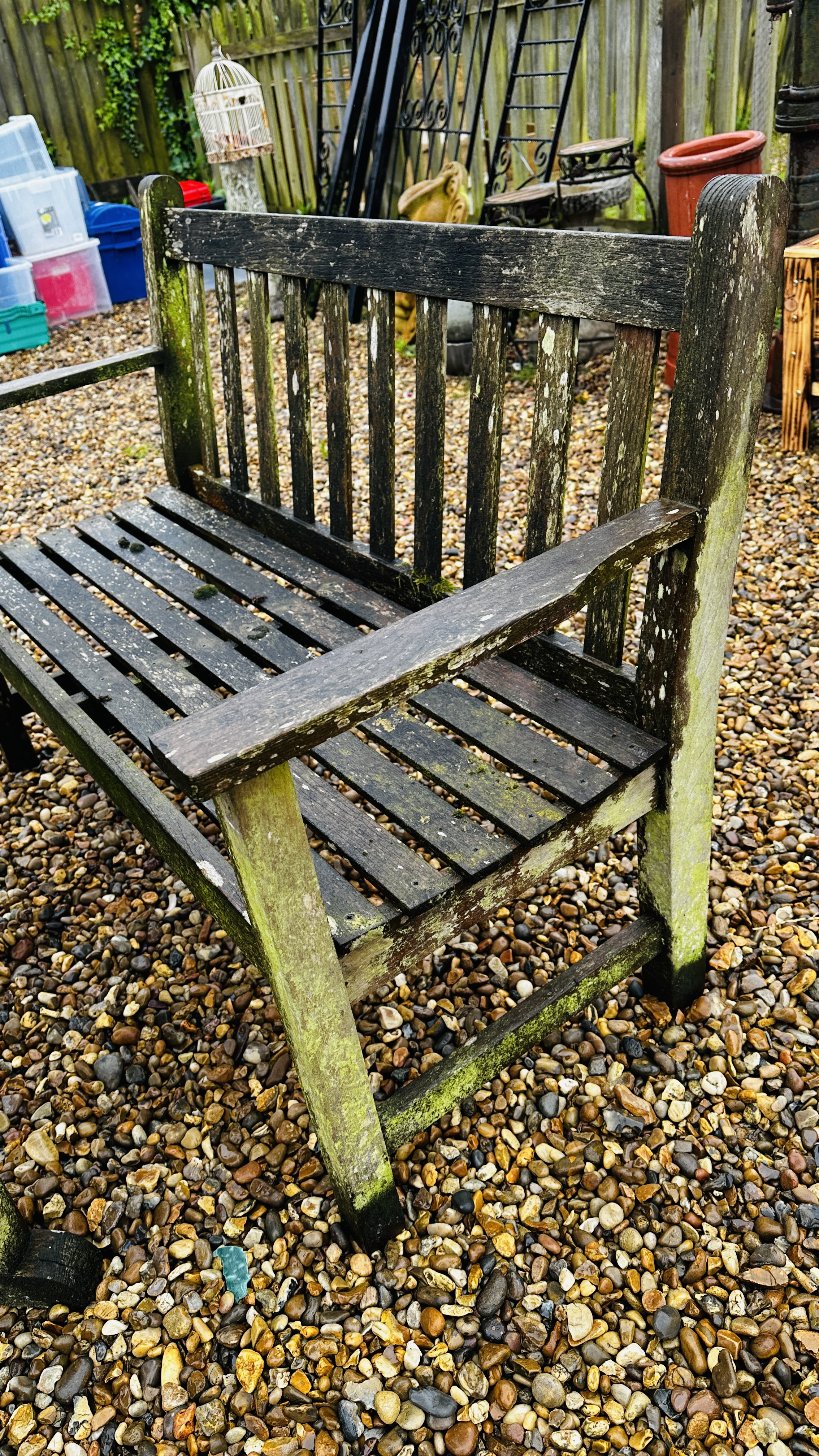 A HARDWOOD GARDEN BENCH LENGTH 120CM AND HARDWOOD GARDEN TABLE - WEATHERED CONDITION, 90 X 90CM. - Image 5 of 7