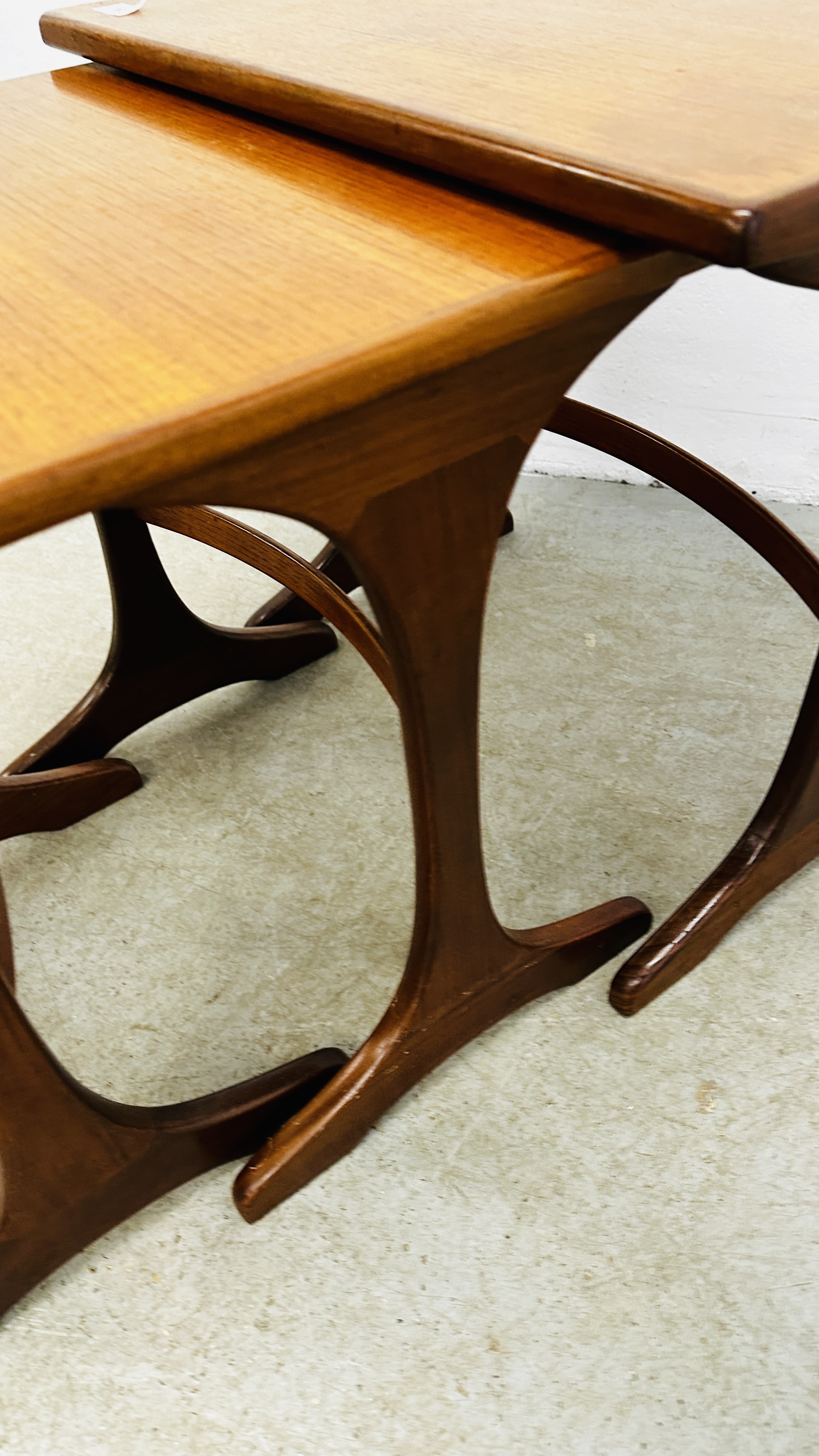 NEST OF 3 MID CENTURY G PLAN TEAK OCCASIONAL TABLES. - Image 10 of 13