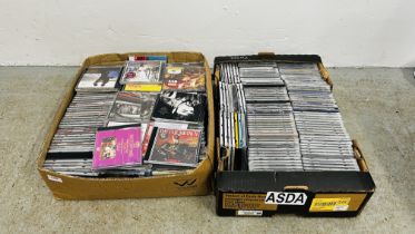 2 X BOXES CONTAINING AN EXTENSIVE COLLECTION OF ASSORTED CD'S.