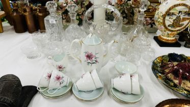 A GROUP OF GOOD QUALITY CRYSTAL TO INCLUDE A BASKET AND THREE DECANTERS ETC + A 16 PIECE ROYAL