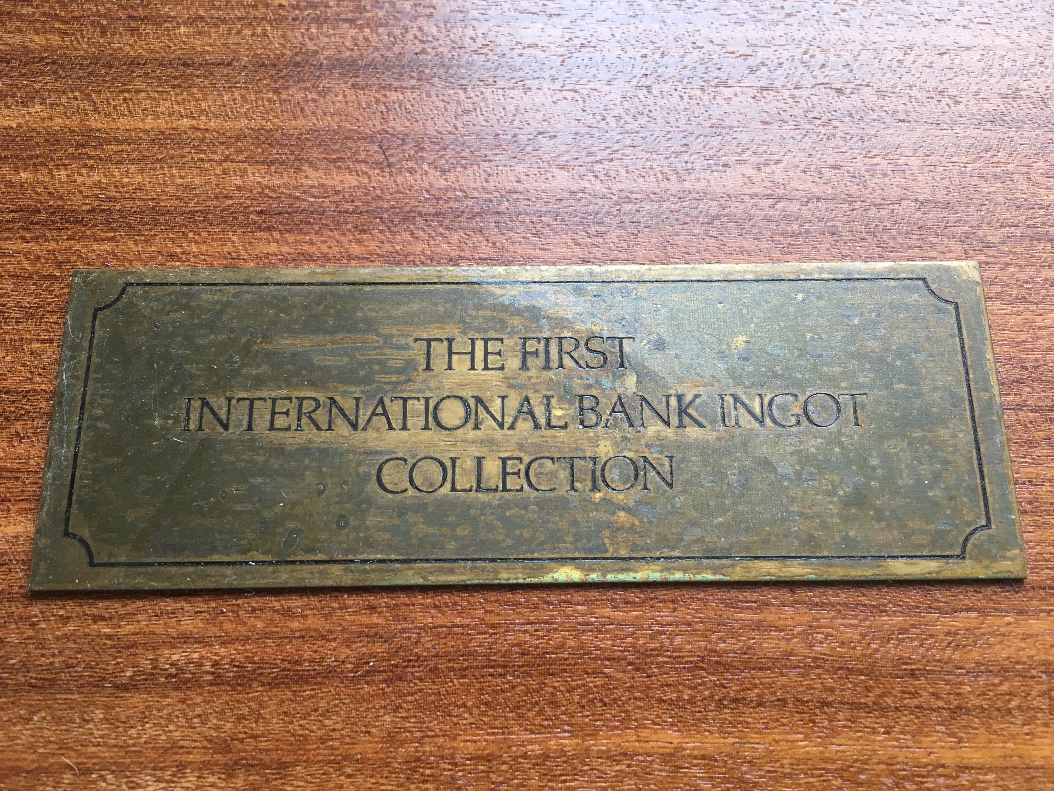 SILVER: PINCHES c1975 THE FIRST INTERNATIONAL BANK INGOT COLLECTION OF FIFTY SILVER INGOTS, - Image 3 of 11