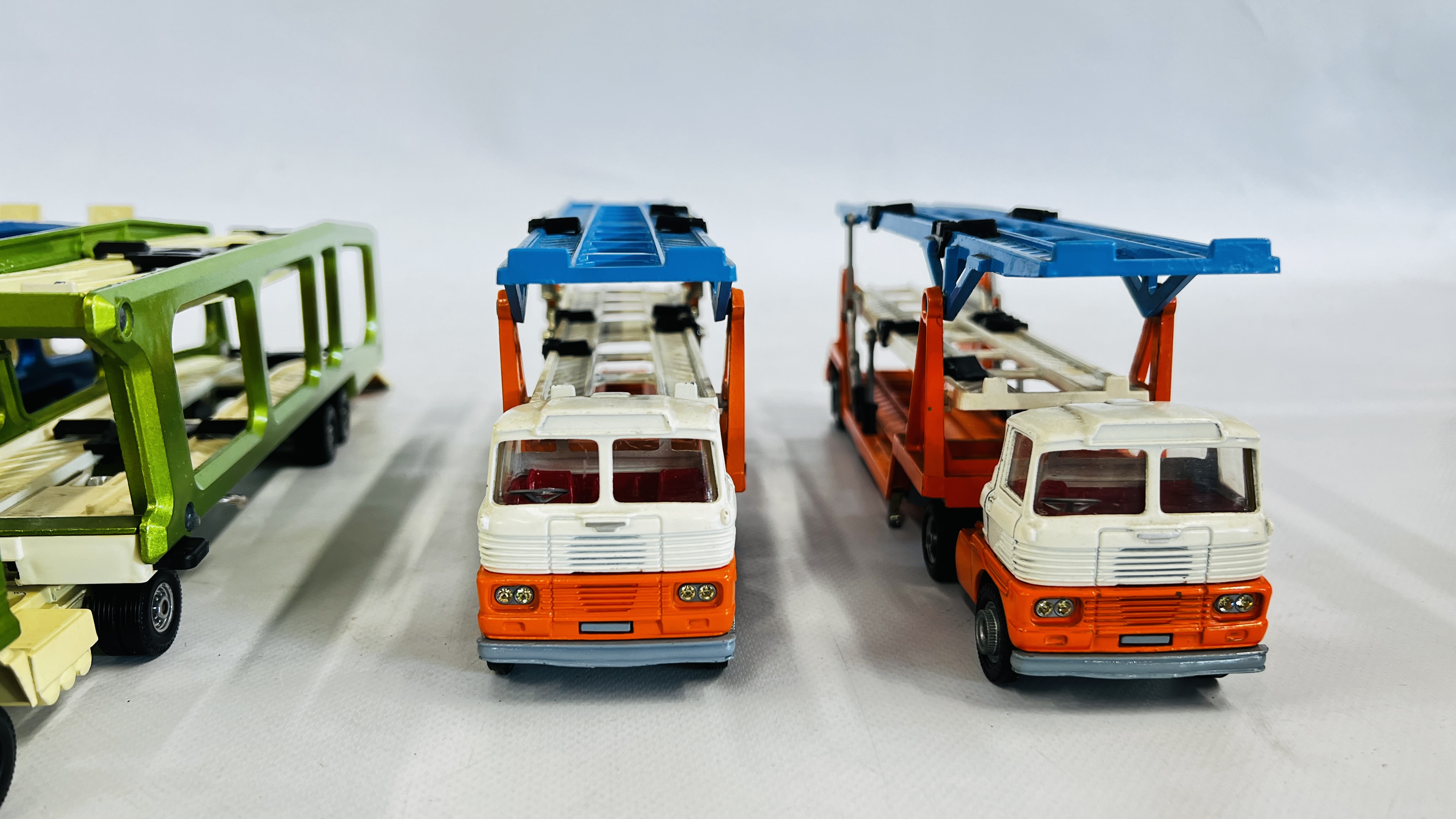 A GROUP OF 6 DIE-CAST CORGI CAR TRANSPORTERS. - Image 2 of 9