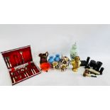 A BOX OF COLLECTIBLES TO INCLUDE EBONY DRESSING TABLE ITEMS, 2 VINTAGE PIPES, LOOSE CUTLERY,