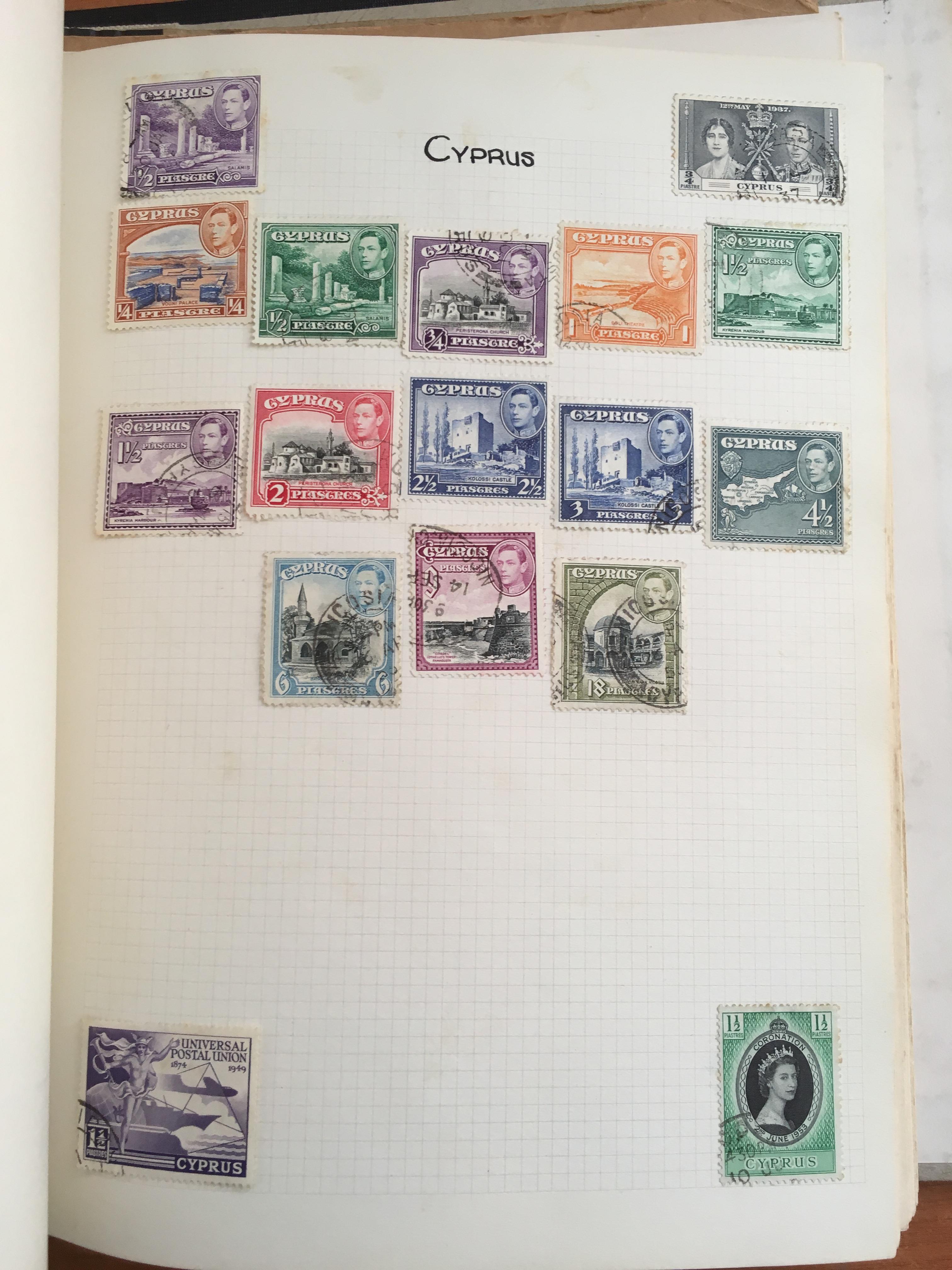 STAMPS: BOX WITH COMMONWEALTH IN NINE VOLUMES, CANADA, AUSTRALIA, NEW ZEALAND, ETC. - Image 12 of 34