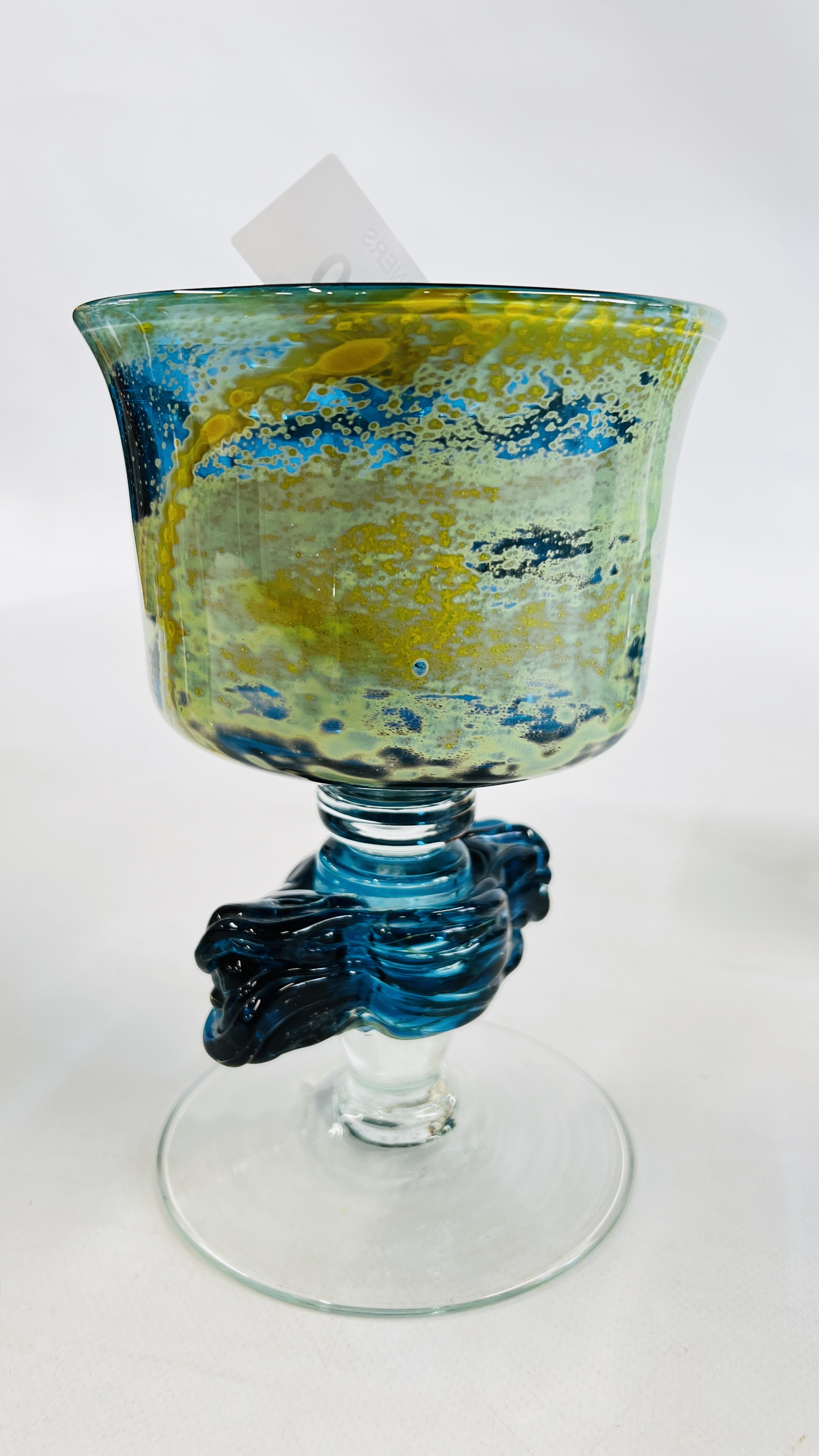 A "MDINA" ART GLASS GOBLET RETAINING ORIGINAL LABEL H 20CM. - Image 2 of 3