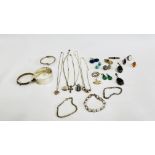 QUANTITY SILVER AND WHITE METAL JEWELLERY INCLUDING BANGLES, STONE SET EARRINGS, AMBER RING,