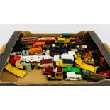 A TRAY OF ASSORTED DIE-CAST MODEL VEHICLES TO INCLUDE MATCHBOX AND CORGI EXAMPLES ETC.