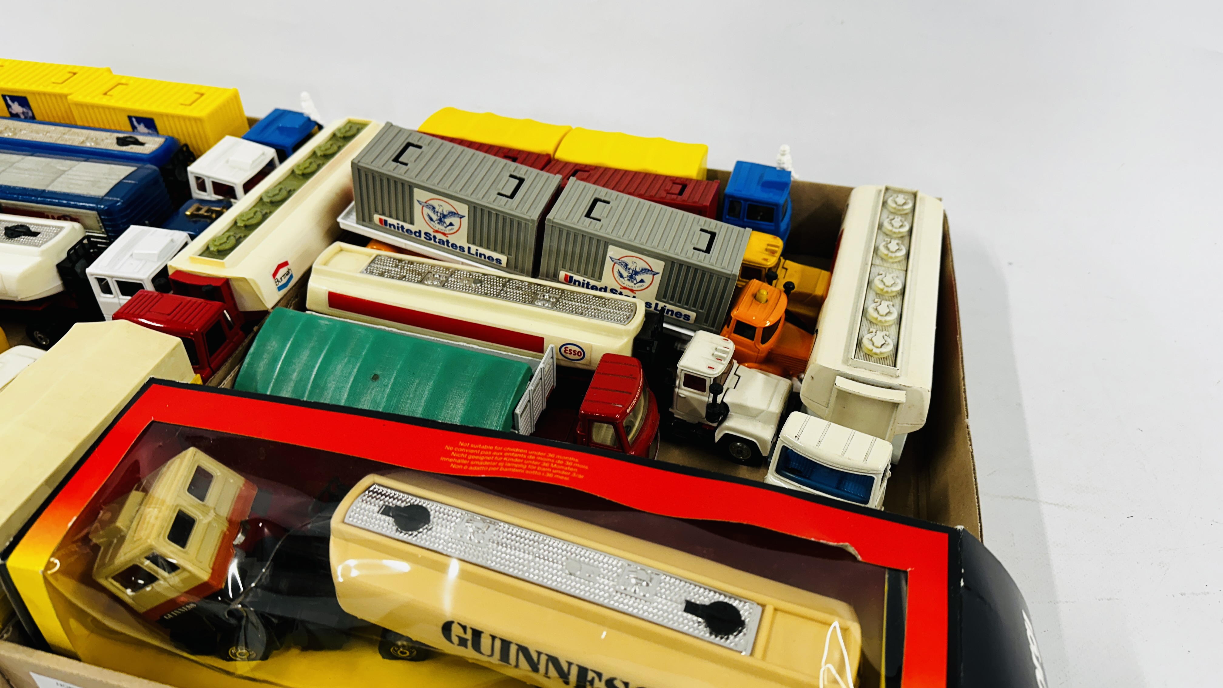 2 X TRAYS CONTAINING A GROUP OF ASSORTED DIE-CAST MODEL TRANSPORTER LORRIES TO INCLUDE ESSO AND - Image 12 of 16