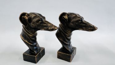 (R) 2 CAST GREYHOUND FIGURES.