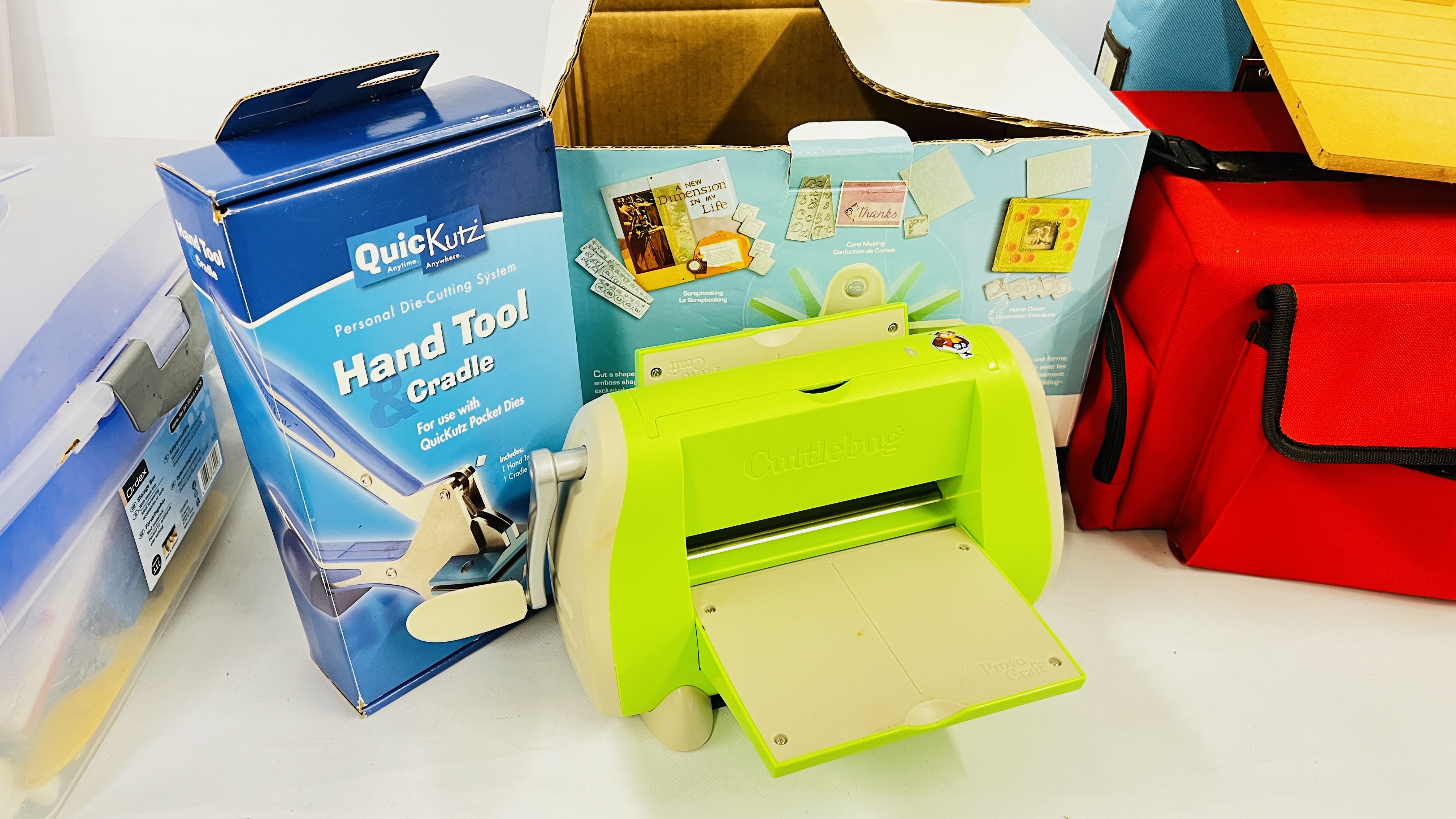 TWO BOXES CONTAINING CRAFTING TOOLS AND ACCESSORIES TO INCLUDE PROVO CRAFT CUTTLEBUG, - Image 9 of 12