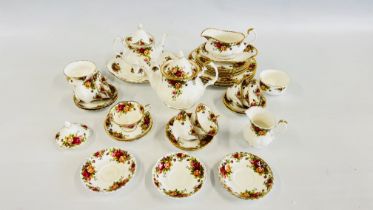 A COLLECTION OF ROYAL ALBERT OLD COUNTRY ROSES TEA AND DINNER WARE, APPROX 41 PIECES.