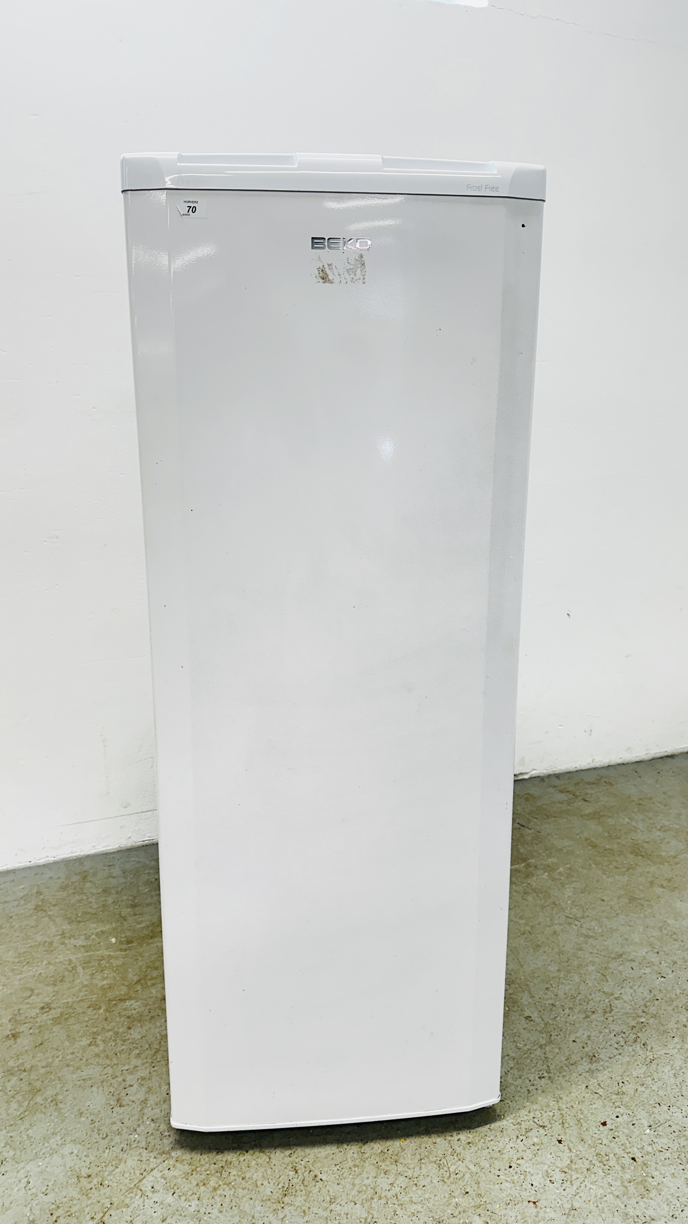 BEKO UPRIGHT FREEZER - SOLD AS SEEN - Bild 2 aus 9