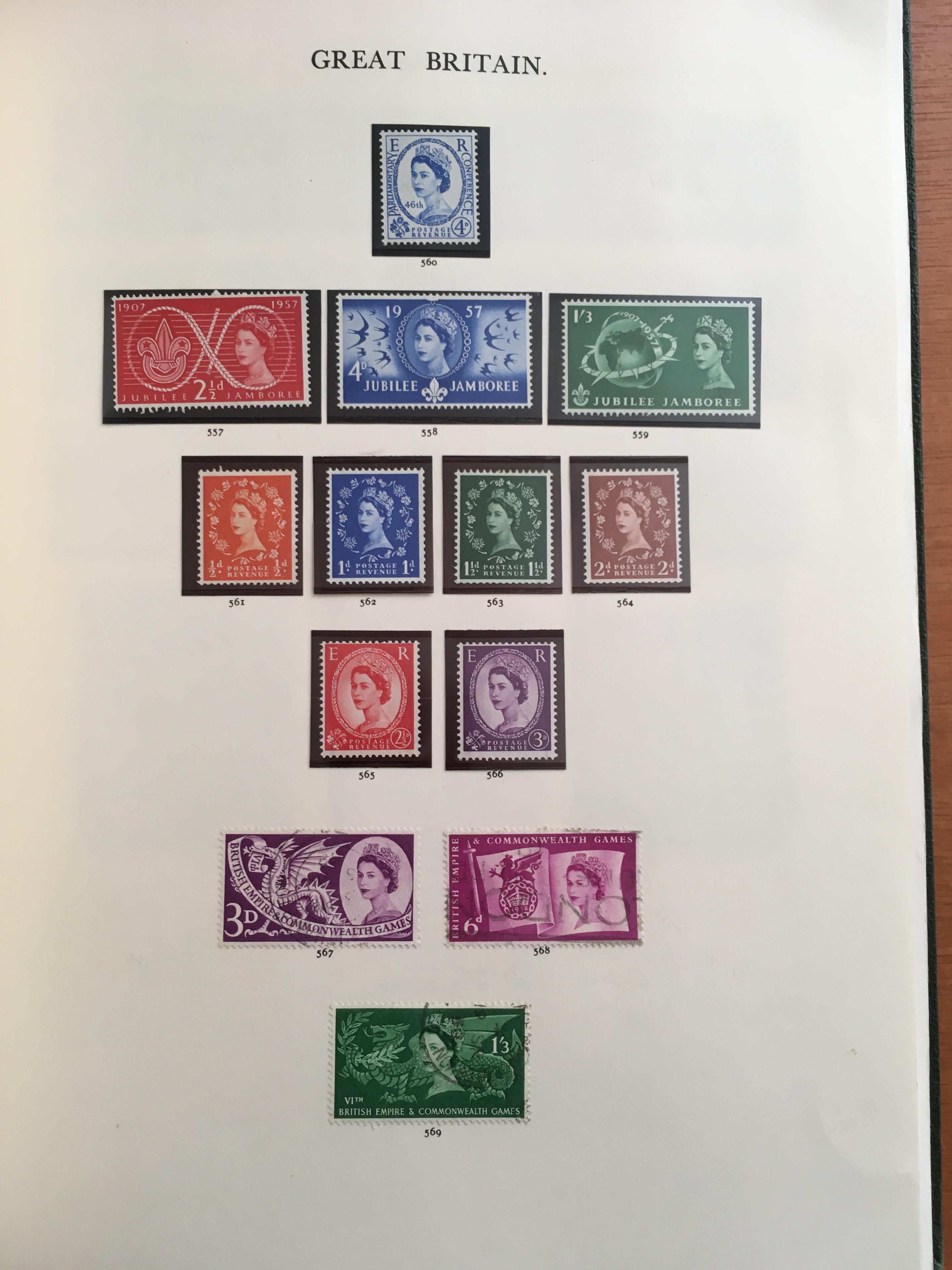 STAMPS: BOX WITH GB COLLECTIONS AND REMAINDERS IN TEN WINDSOR ALBUMS. - Image 38 of 49