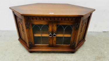 OLD CHARM STYLE CORNER TELEVISION STAND W 100CM.