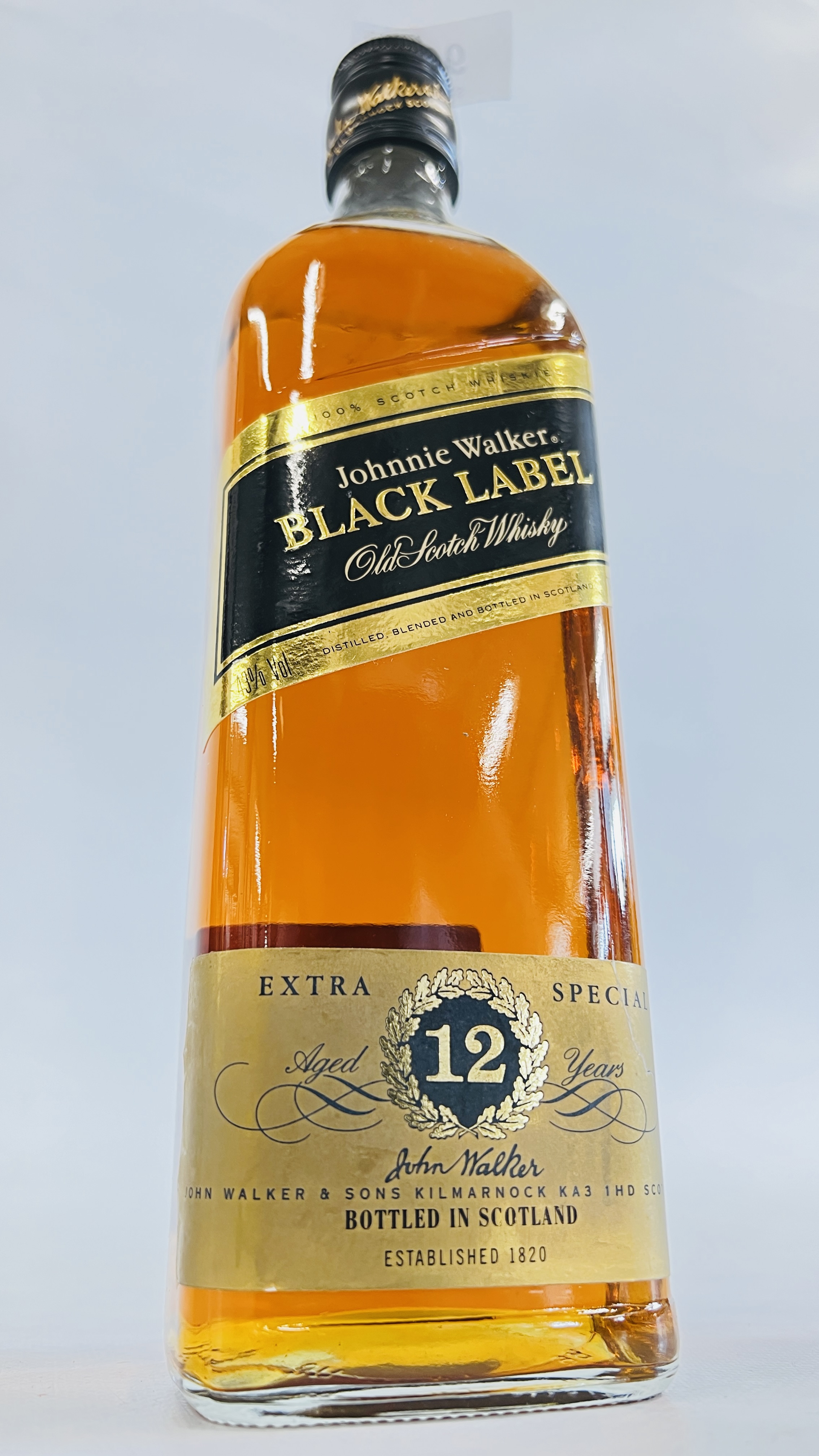 75CL BOTTLE OF "JOHNNIE WALKER" BLACK LABEL OLD SCOTCH WHISKY. - Image 3 of 3