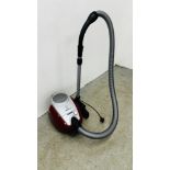 BOSCH G550 PET HAIR AND CARPET TURBO BRUSH 2200W VACUUM CLEANER - SOLD AS SEEN.