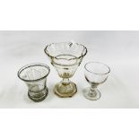 A GROUP OF VINTAGE GLASS TO INCLUDE A GOBLET,