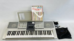 A YAMANA PSR295 ELECTRONIC KEYBOARD WITH COVER AND POWER TRANSFORMER - SOLD AS SEEN.