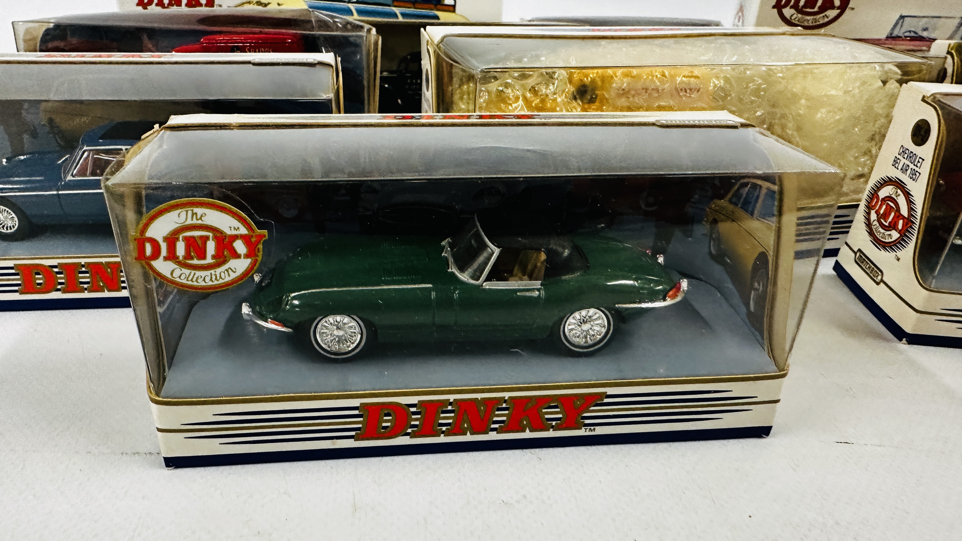 A GROUP OF 12 ASSORTED BOXED DINKY DIE-CAST MODEL VEHICLES TO INCLUDE 1953 AUSTIN A 40 & M.G.B. - Image 2 of 13