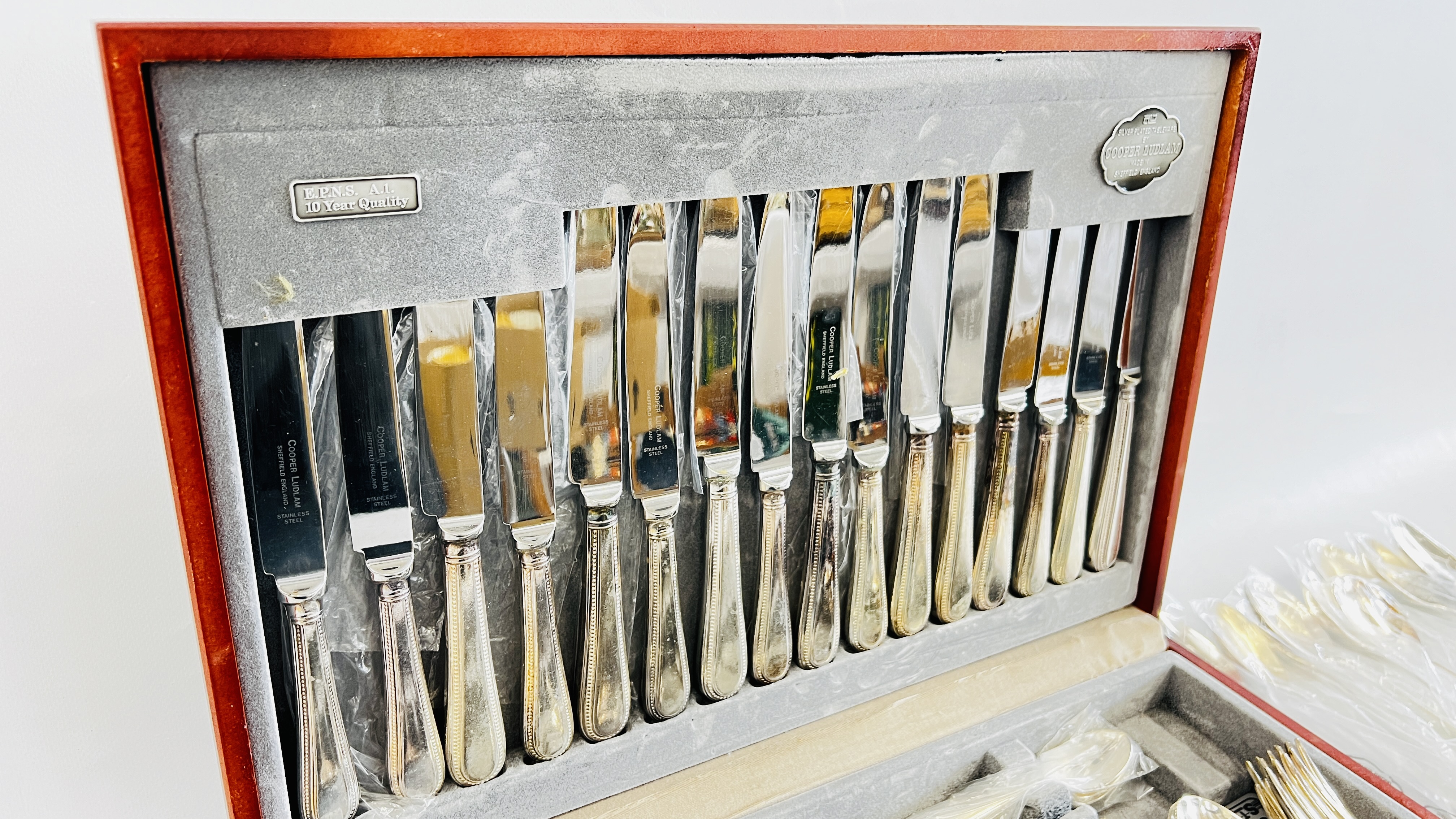 A CASED CANTEEN OF CUTLERY BY COOPER LUDLAM. - Image 3 of 7