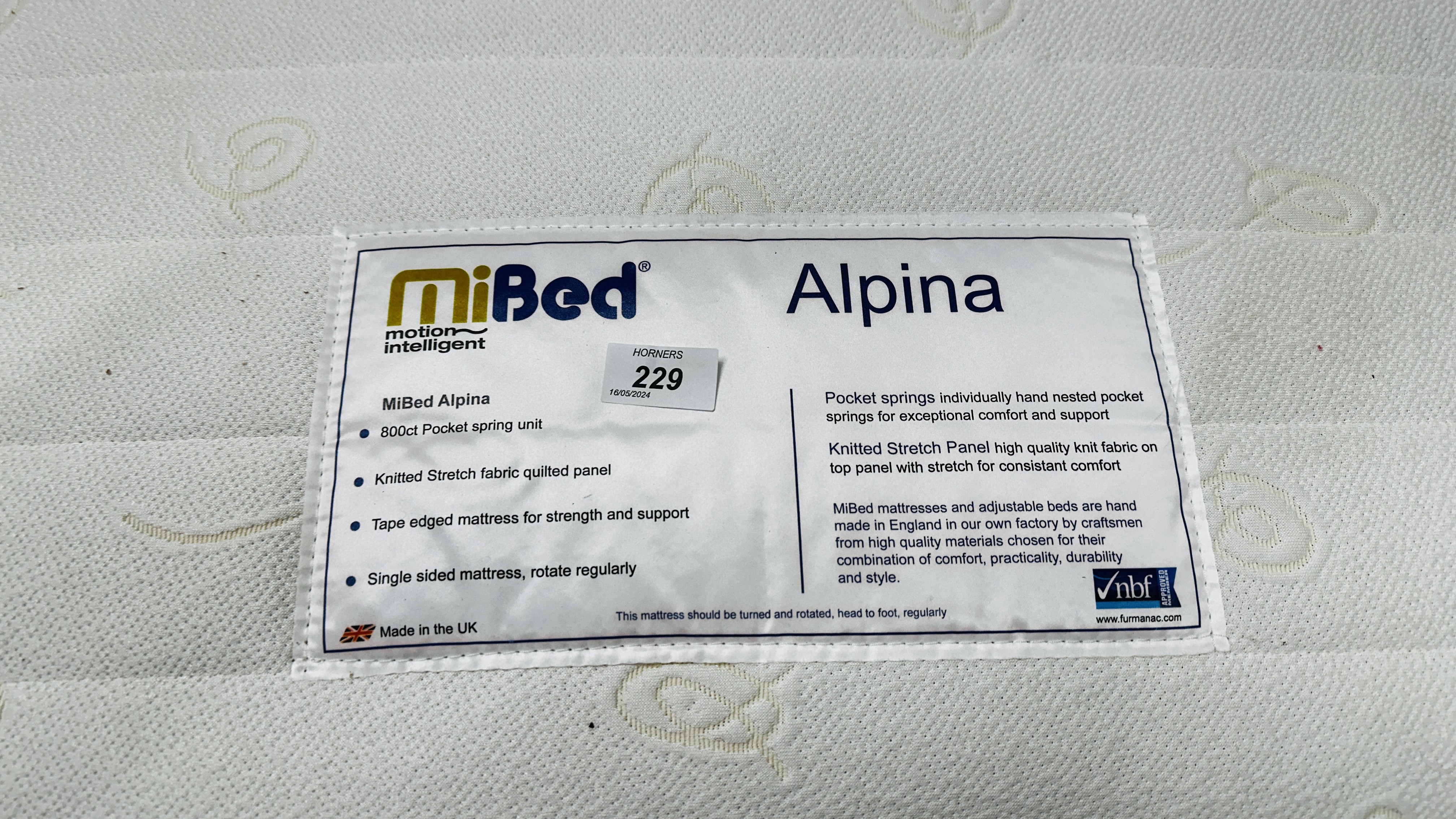 A MIBED ALPINA MOTION INTELLIGENT SINGLE POCKET SPRING ELECTRICALLY ADJUSTED BED AND MATTRESS - - Image 3 of 11